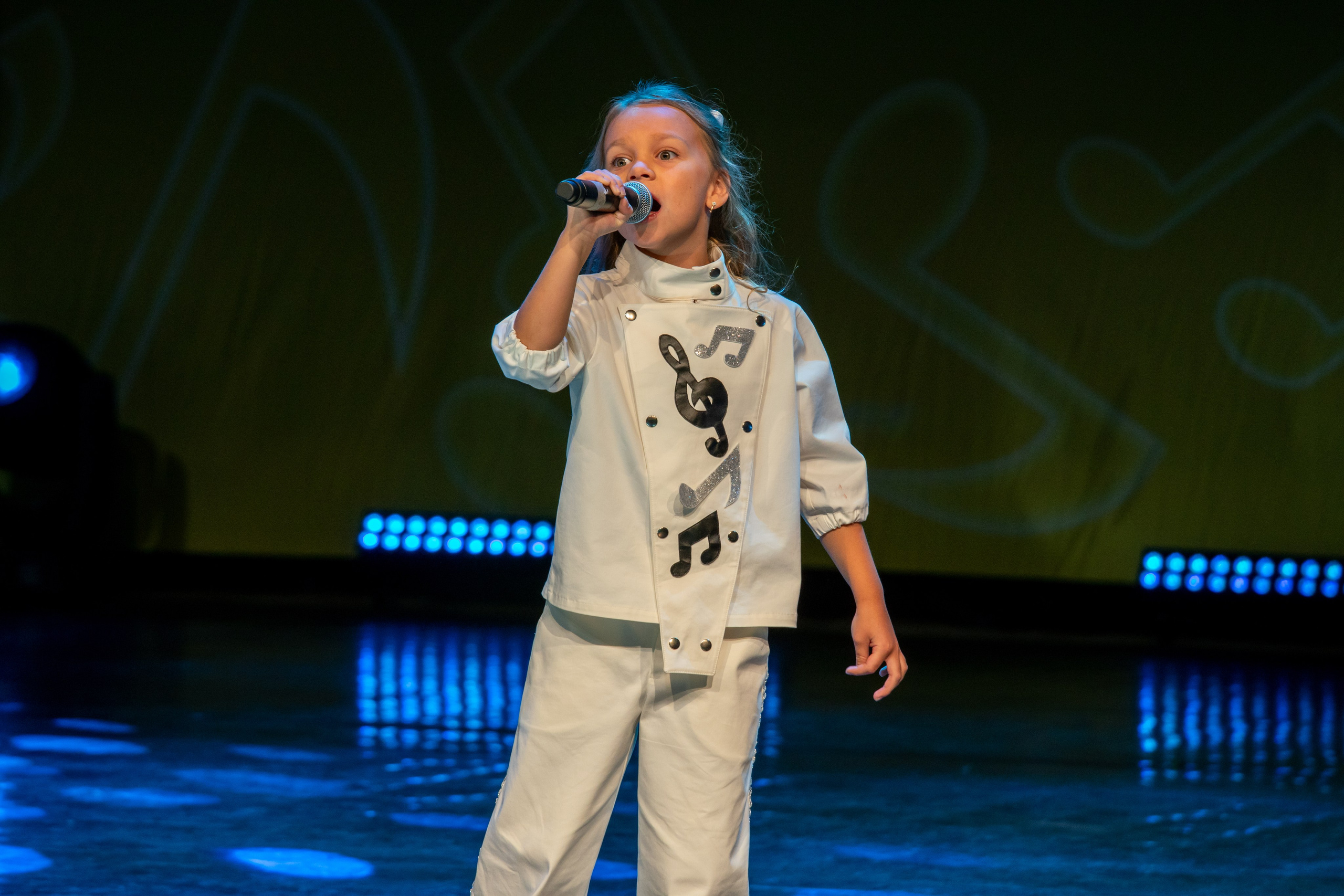 Съёмка концерта для Домисольки, большой концертный зал Космос. «Студия DRONAVT`s» — видеосъёмка и фотография г. Москва