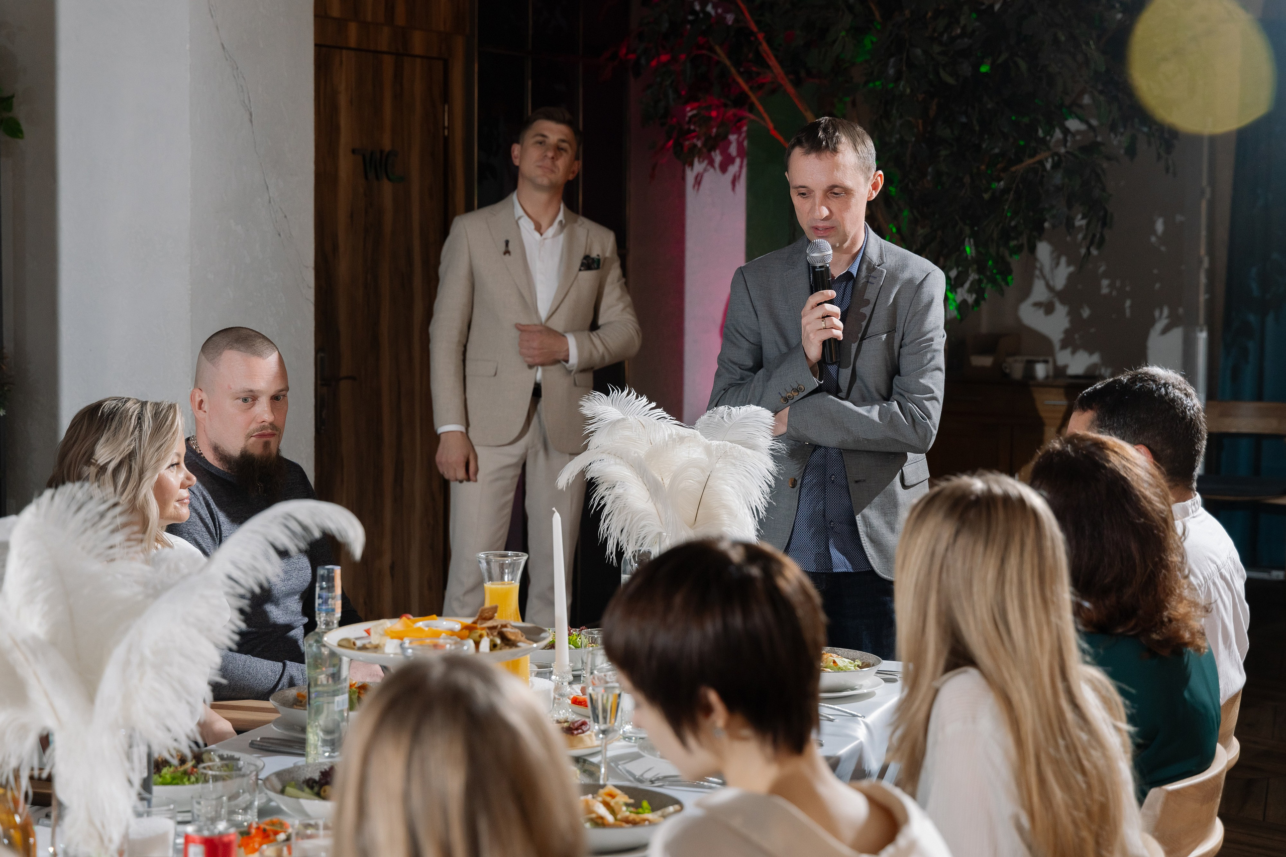 Фотосъемка юбилея в ресторане «Березка» в Минске. Свадебный фотограф в Минске/Беларуси Сергей Спиридонов