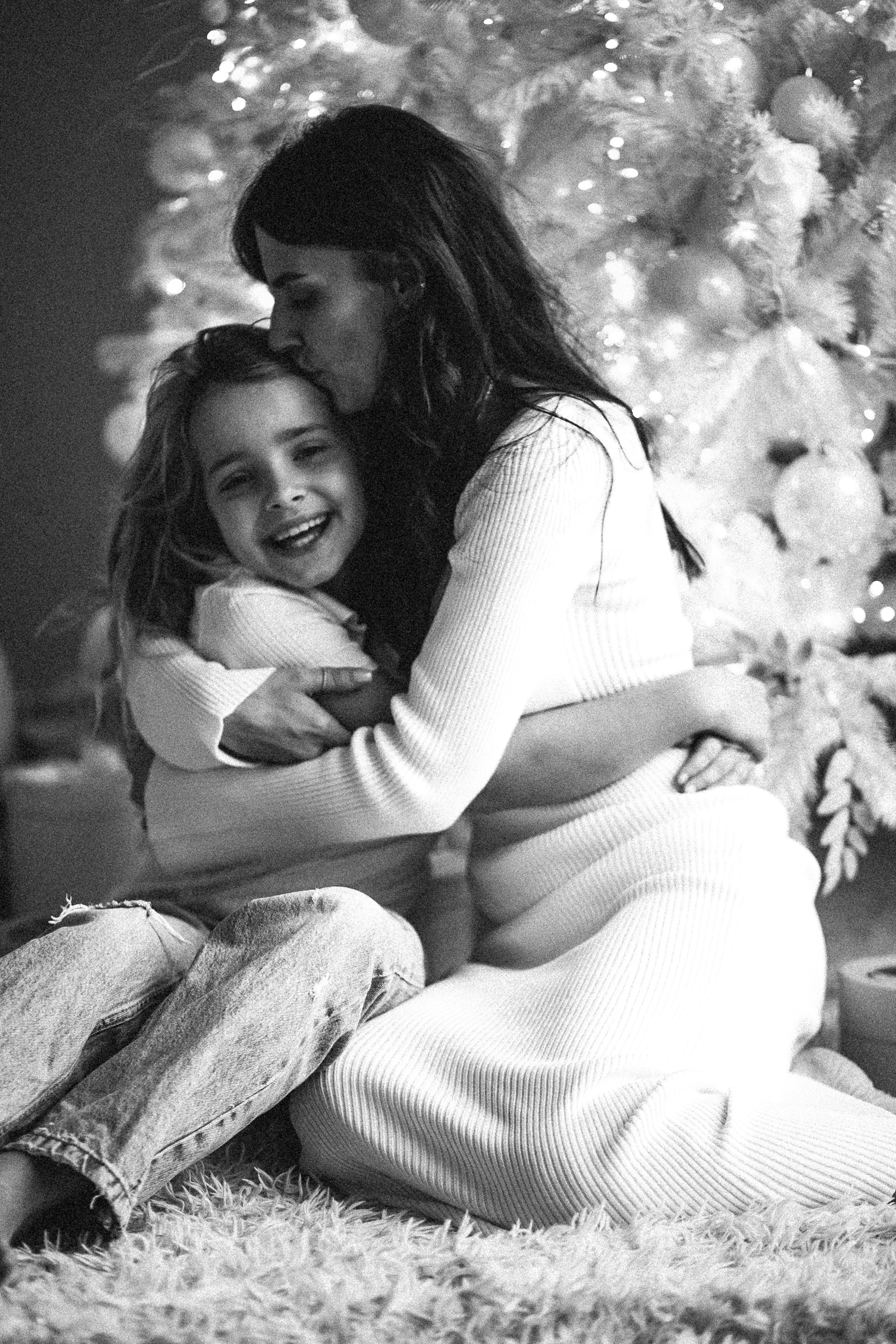 Natalie Family Portrait. Victoria Reitblat. Sensual portrait