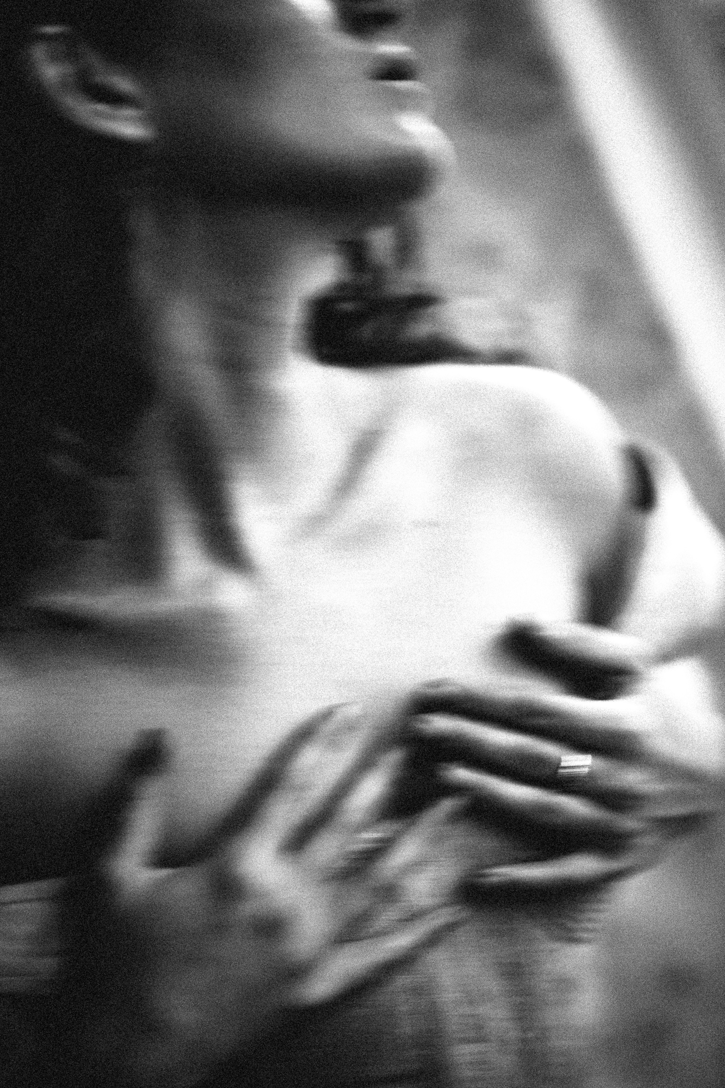 Poya. Victoria Reitblat. Sensual portrait