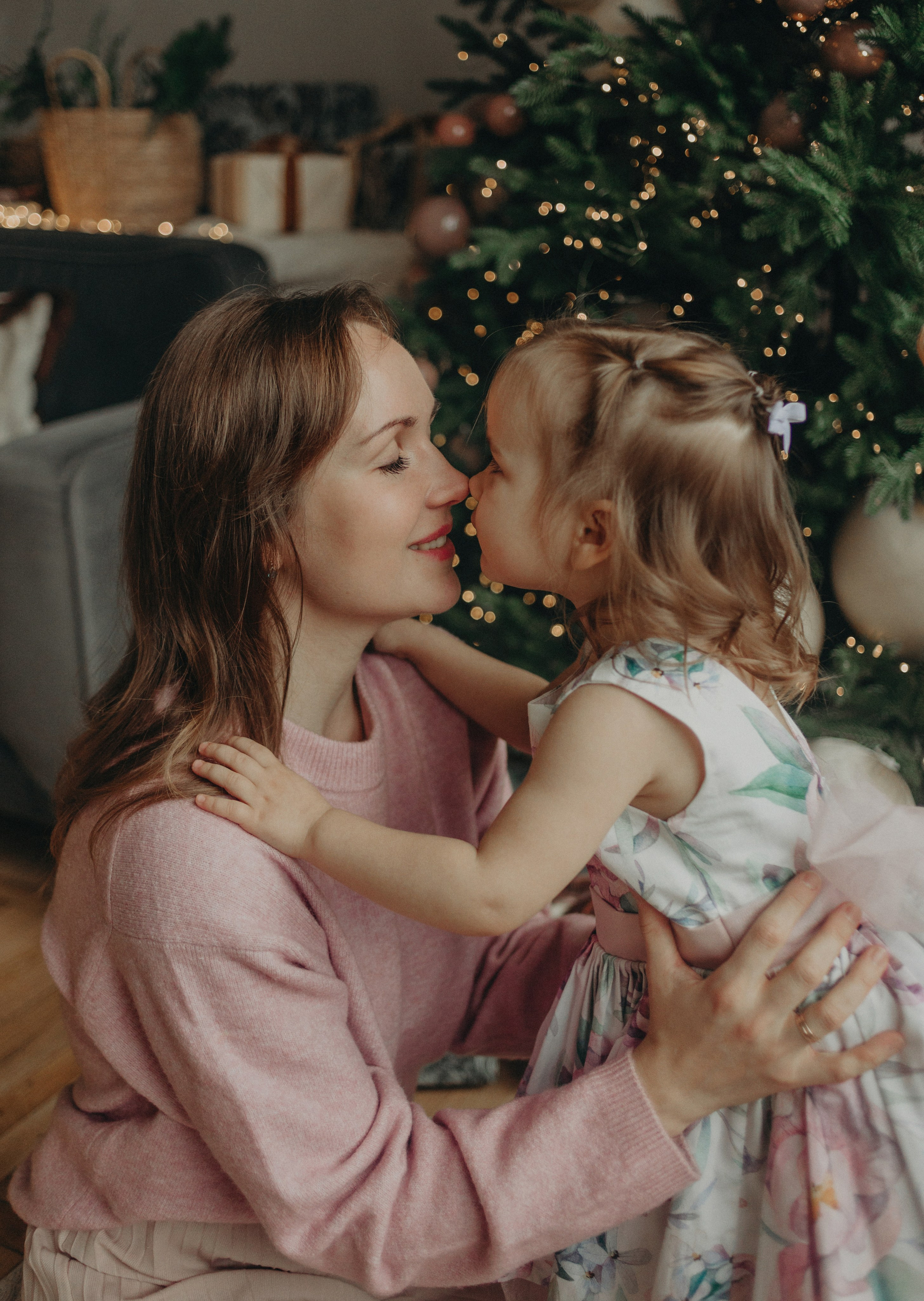 Новогодние фотографии 2024\2025 году, короткие сьемки. Фотограф в Краснодаре Евгения Михаевич