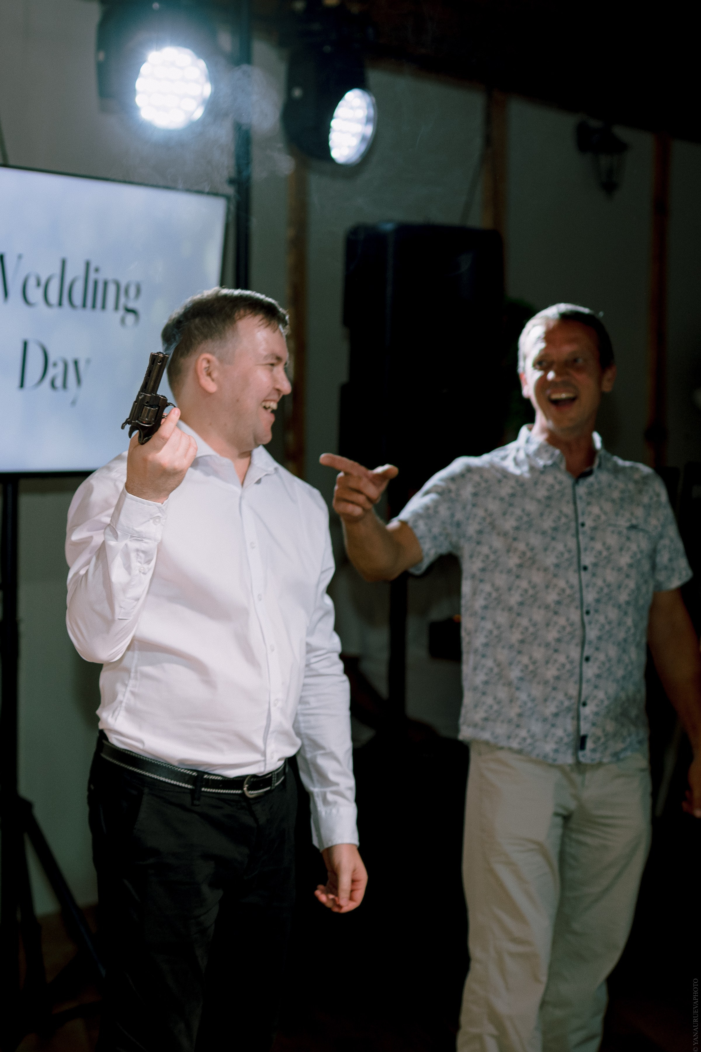 Свадебный анонс. Антон и Виктория. Свадебный и контент- фотограф в Тольятти, Самаре, Москве Яна Уруева