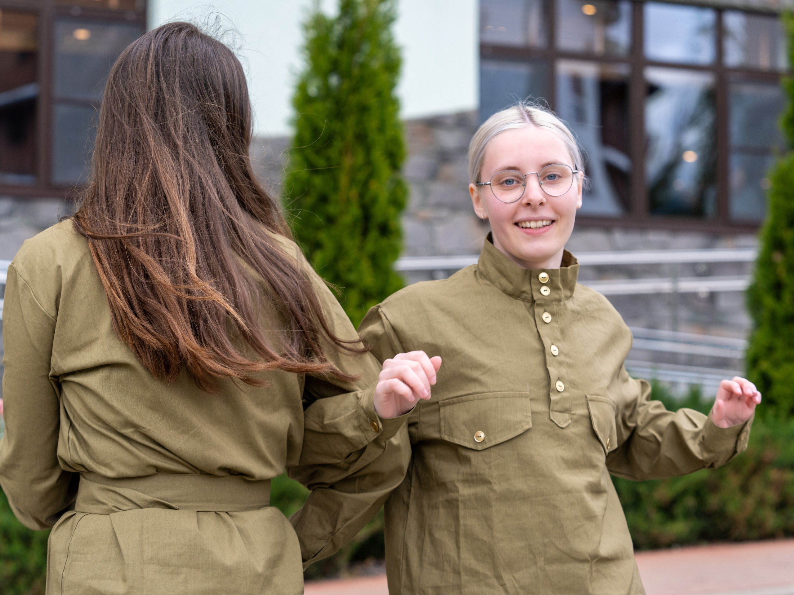 Шествие бессмертного полка 9 мая 2024 Rosa Springs. Репортажный фотограф в Красной Поляне и Сочи Павлюченко Екатерина