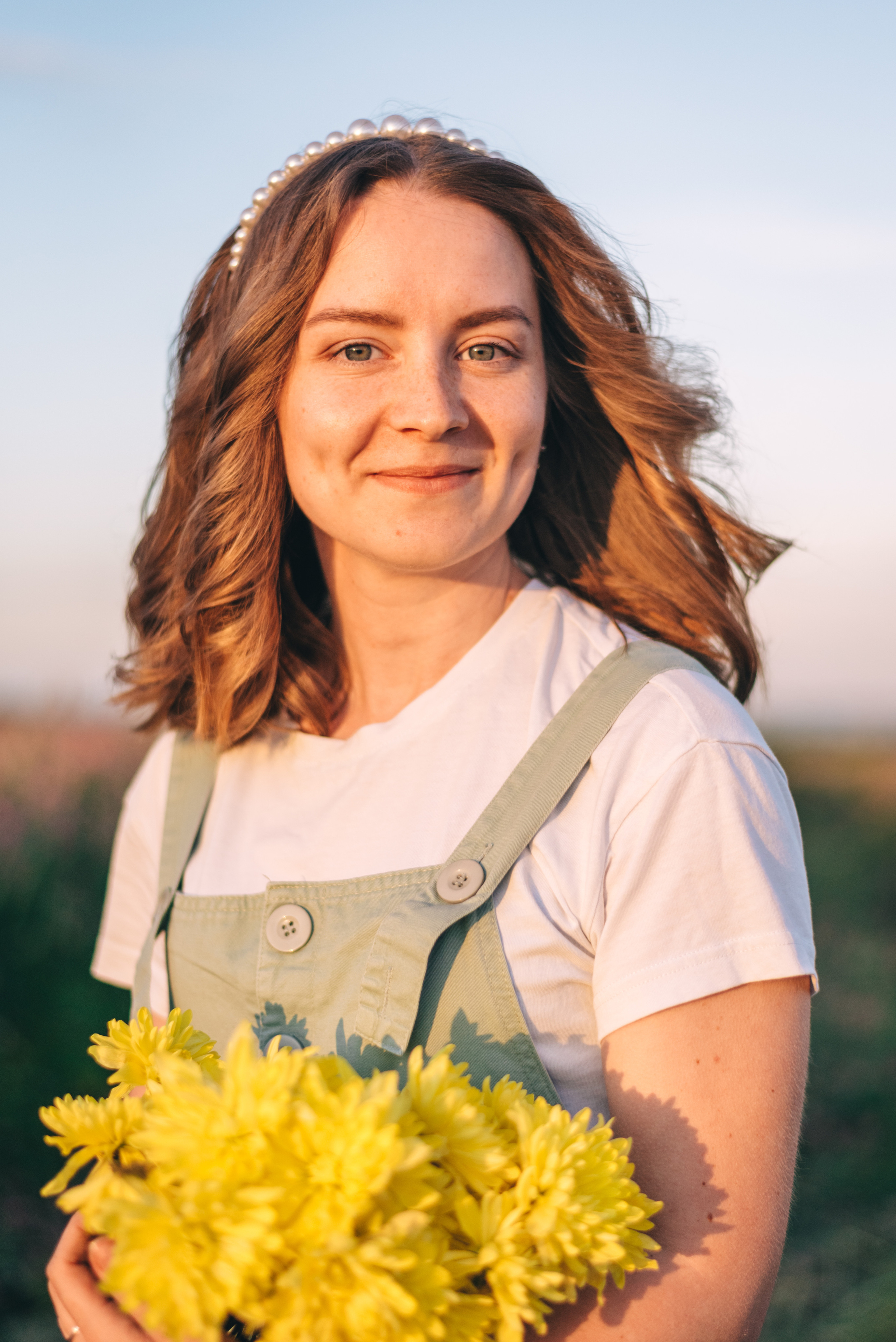 Прогулка в поле Лиза и Вика. Семейный фотограф Саратов Маргарита Куликова