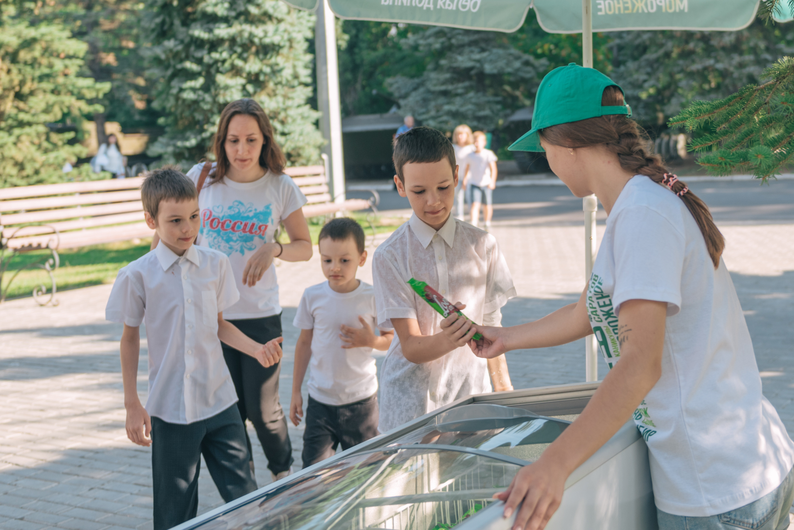 Белая Долина в парке Победы. Семейный фотограф Саратов Маргарита Куликова