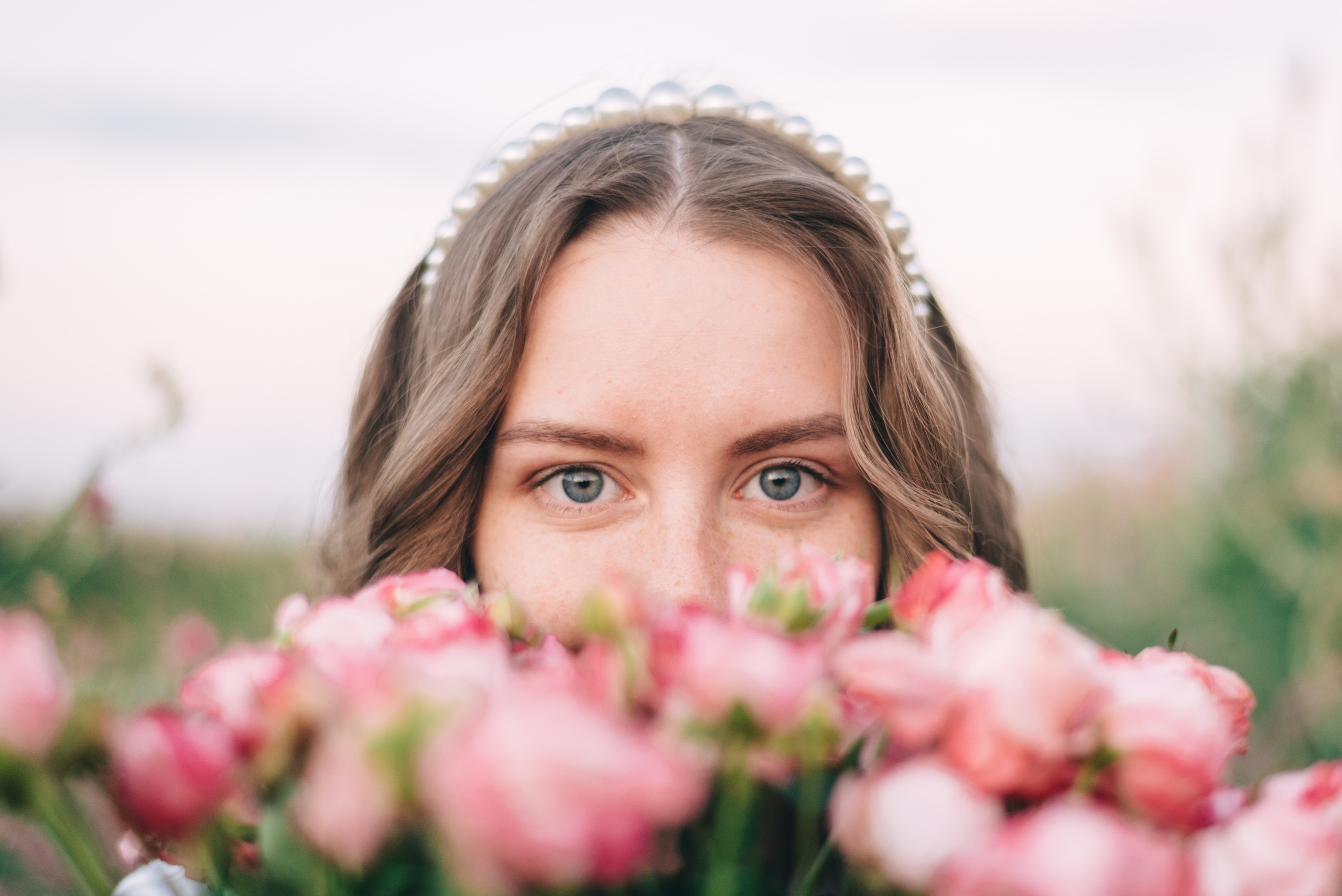 Прогулка в поле Лиза и Вика. Семейный фотограф Саратов Маргарита Куликова