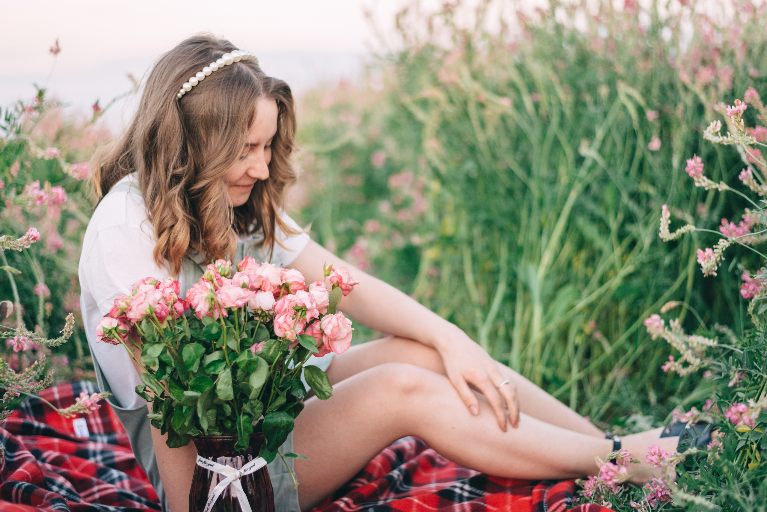 Прогулка в поле Лиза и Вика. Семейный фотограф Саратов Маргарита Куликова