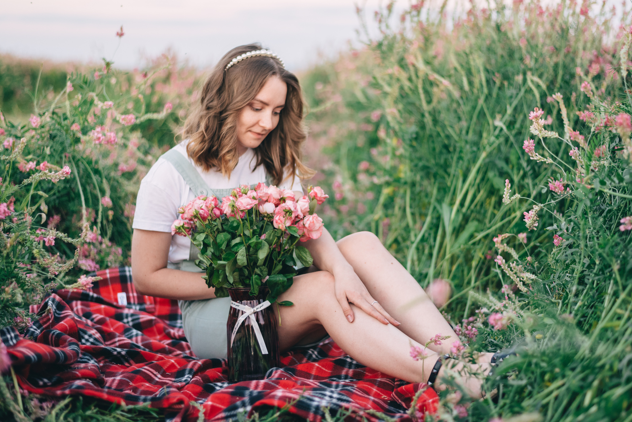 Прогулка в поле Лиза и Вика. Семейный фотограф Саратов Маргарита Куликова