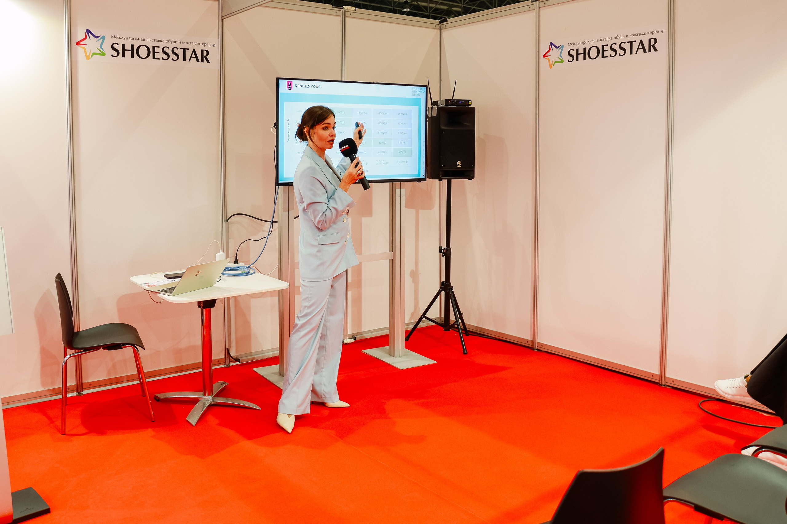 Обувная выставка Shoesstar в Экспоцентре. Фотограф Юлия Мальцева