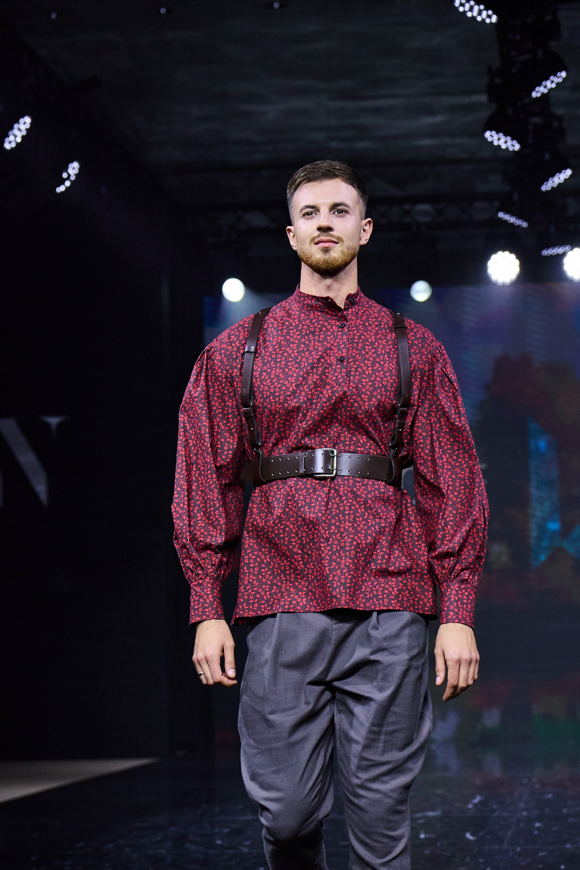 Sochi Fashion Week 2025. Профессиональный фотограф в Сочи Виктория Джой. Обучение