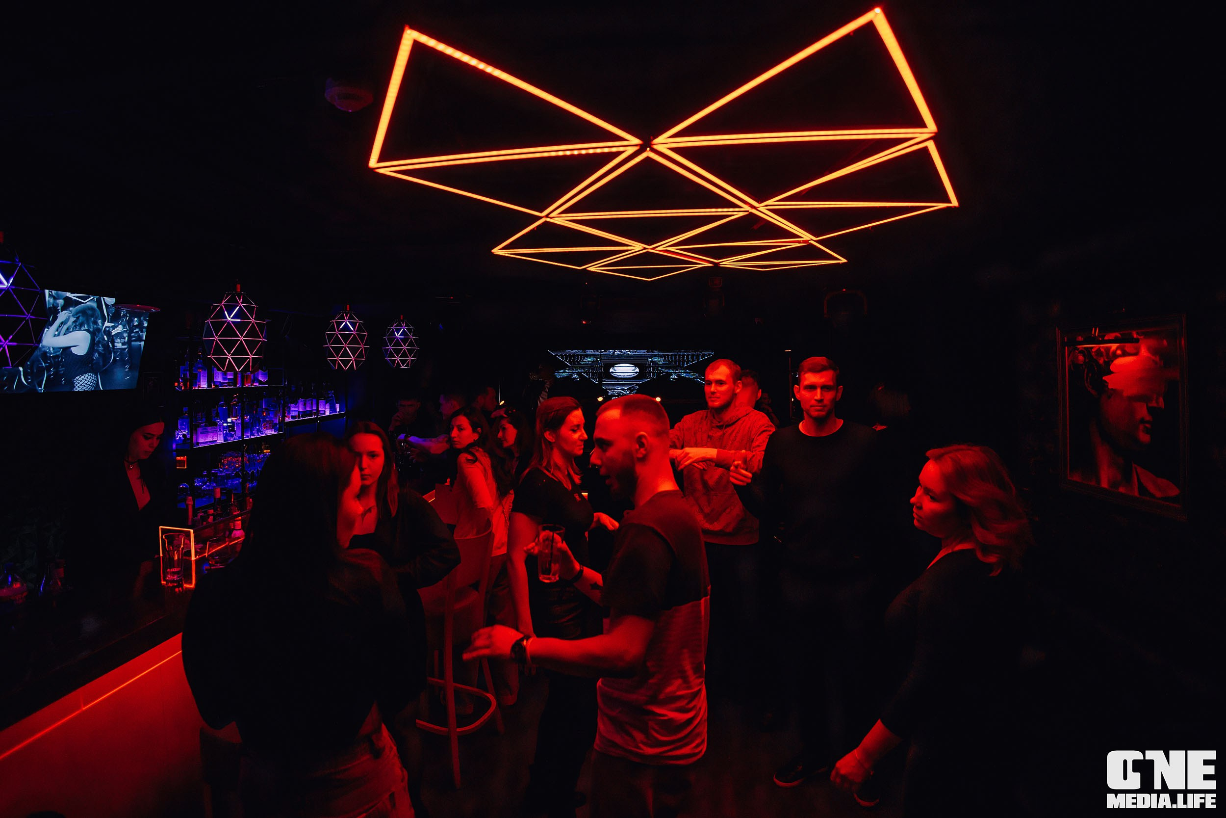 Фоторепортаж из бара Secret. One Media Life: фоторепортажи, фотоотчеты с мероприятий и заведений
