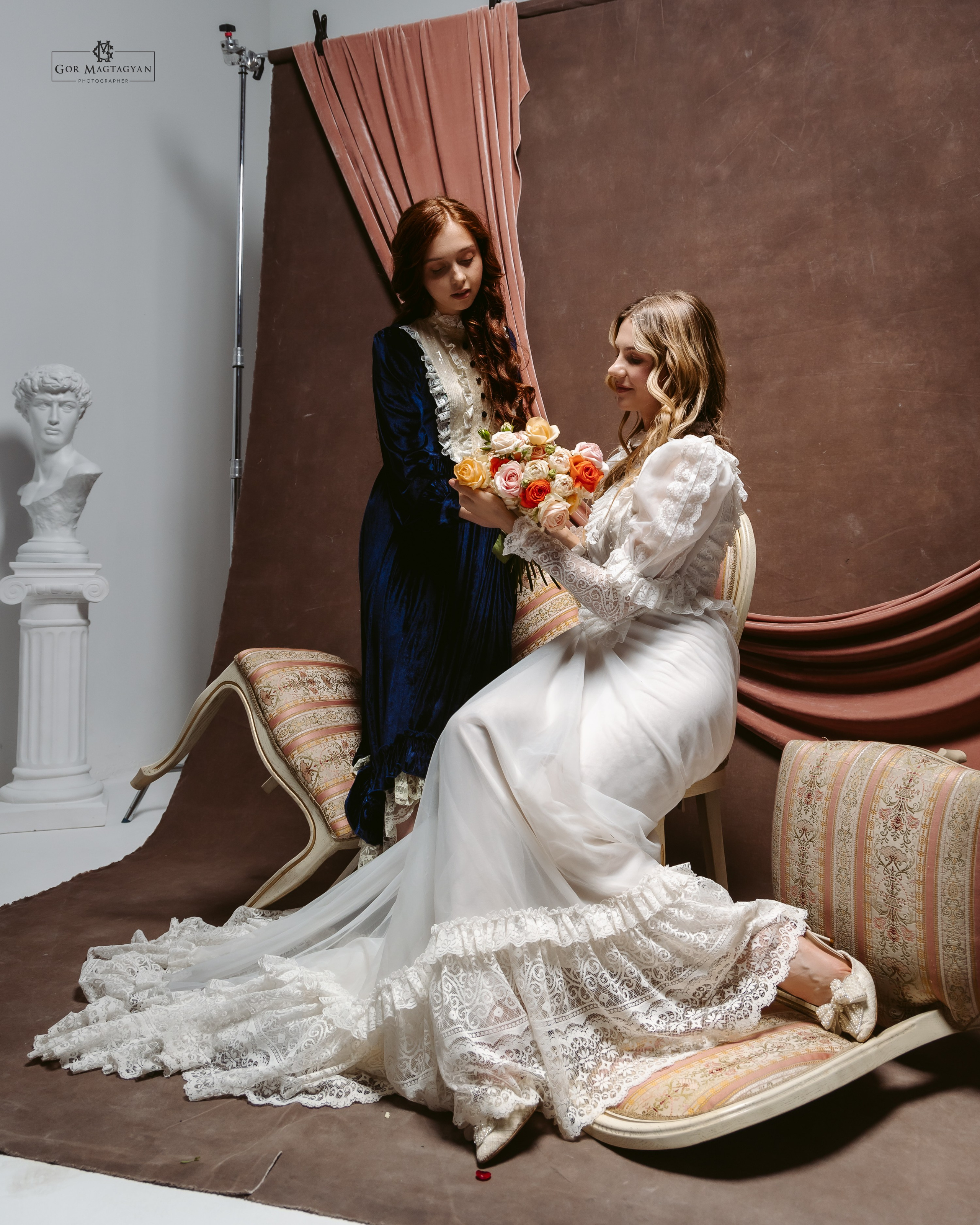 Невеста и сестра. Свадебный Фотограф в Москве Гор Магтагян