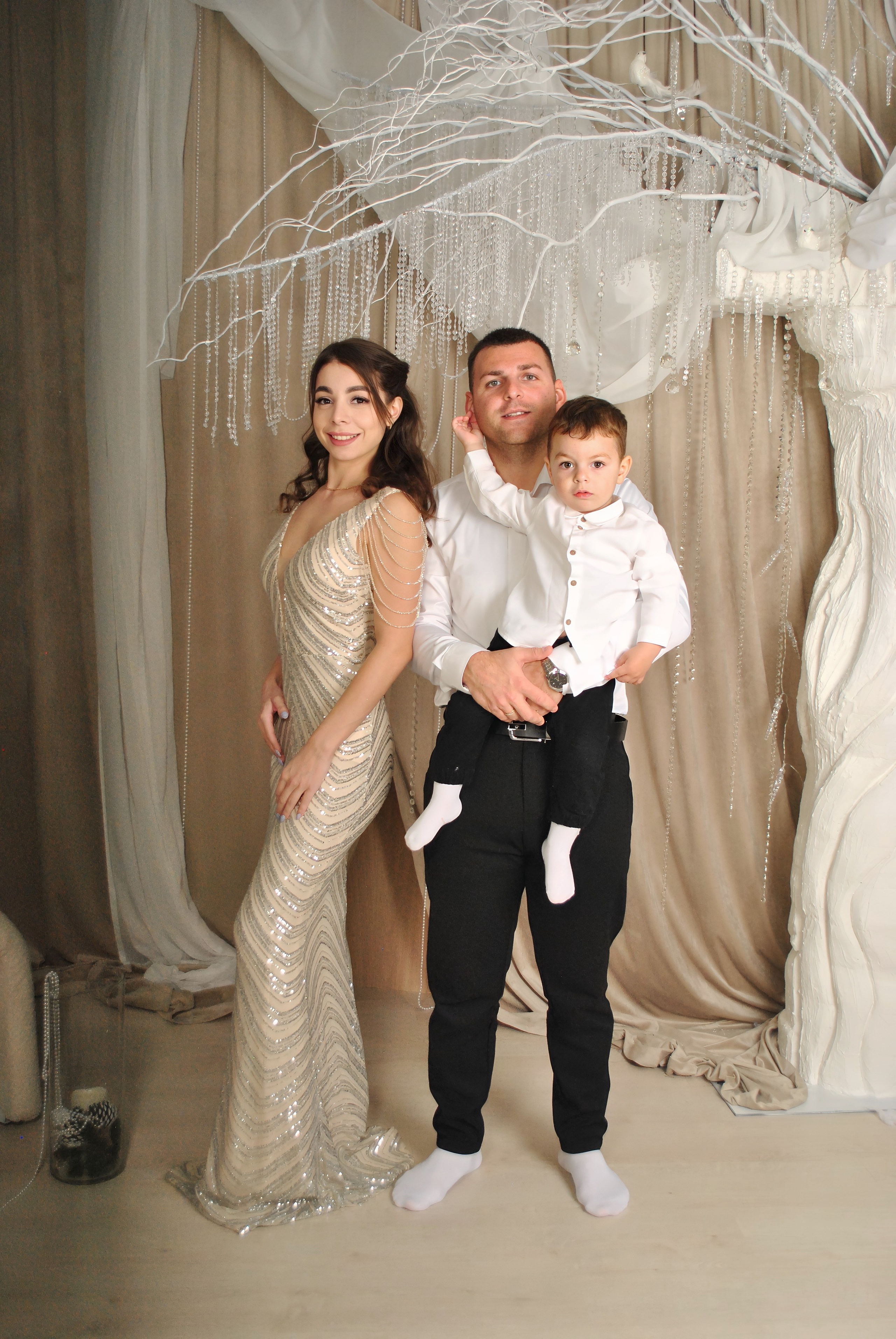 Елена и семья. Фотограф Мария Мусаелян