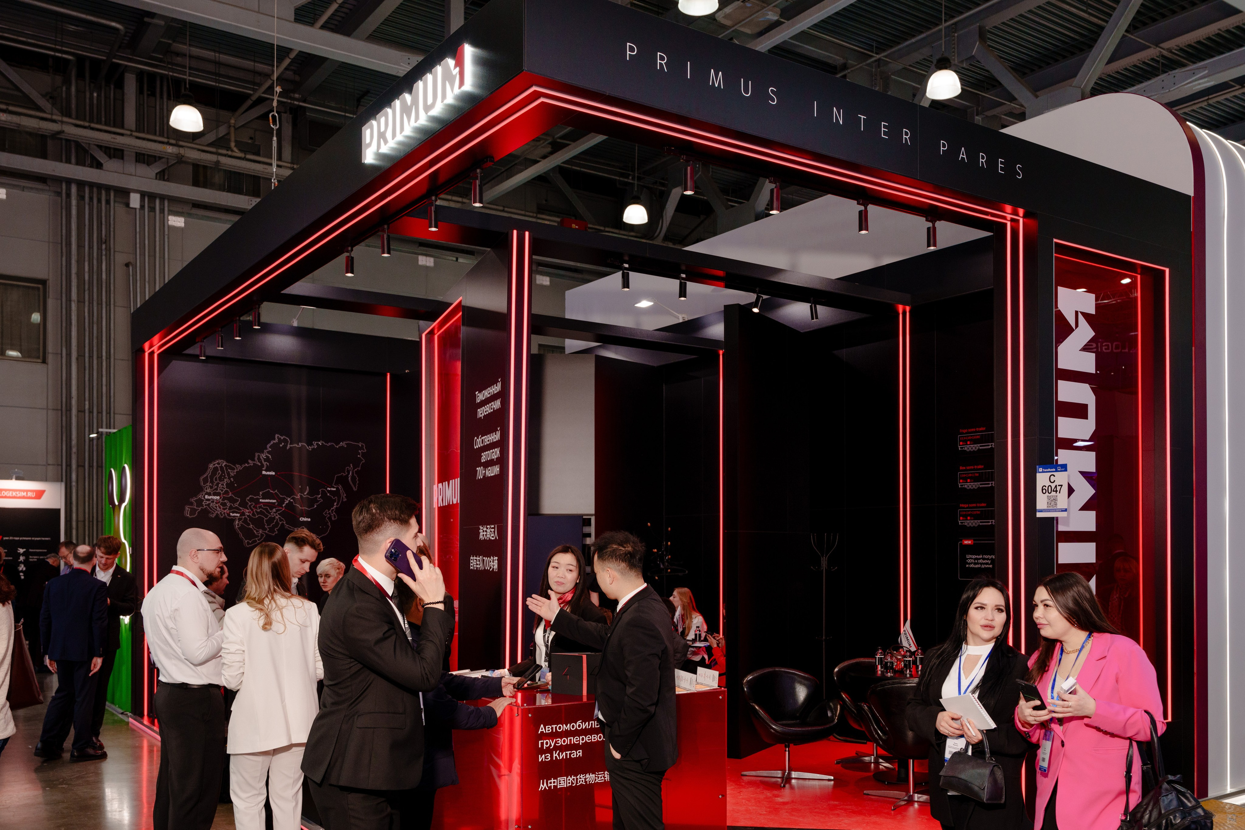 Репортажный фотограф на экспо Крокус. Репортажный фотограф Москва Сергей Дружинин