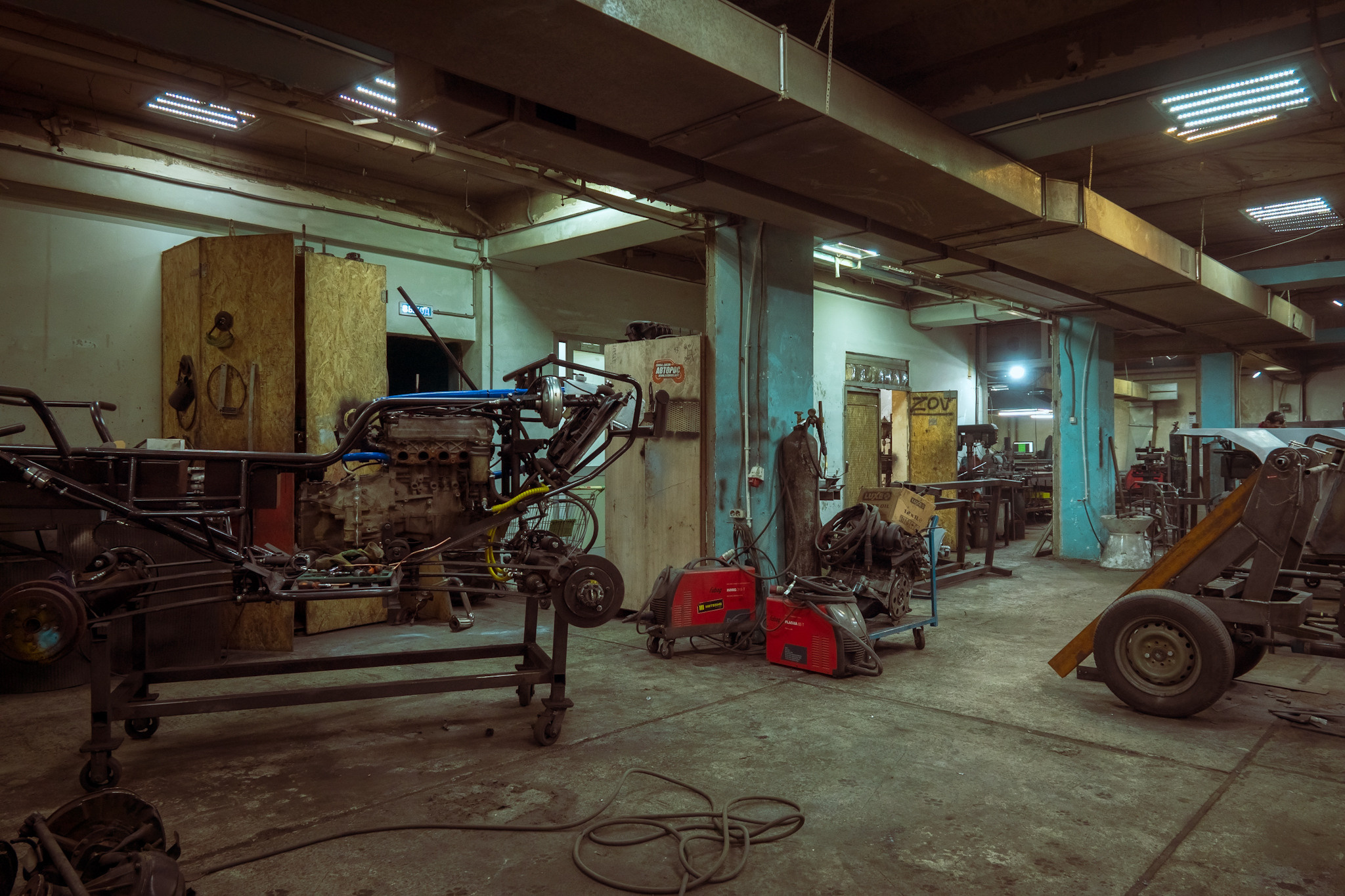Фотограф Сергей Коршунов / Съёмка производств. Фотограф в Москве Сергей Коршунов