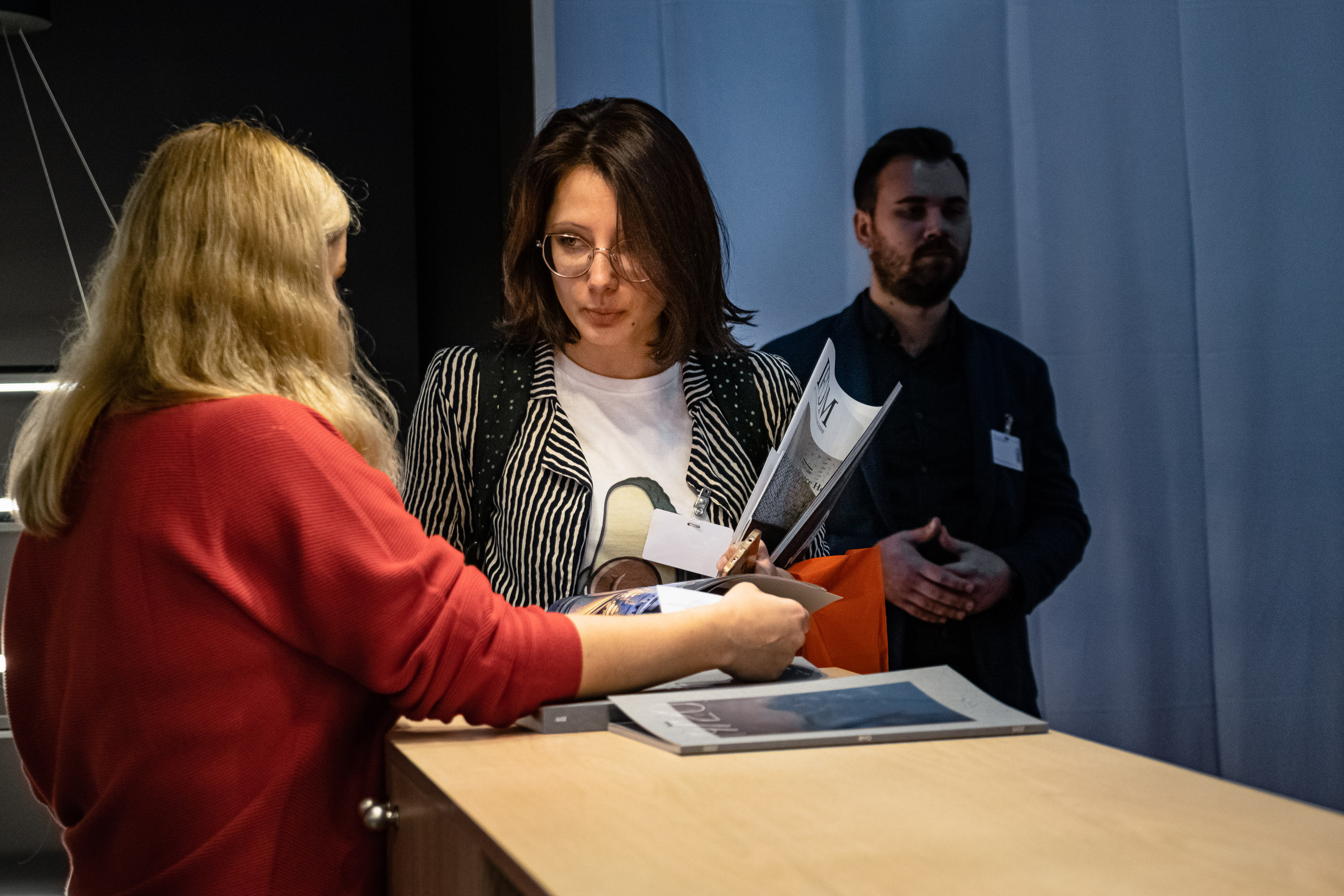 Производство светильников. Видеограф Добромыслов