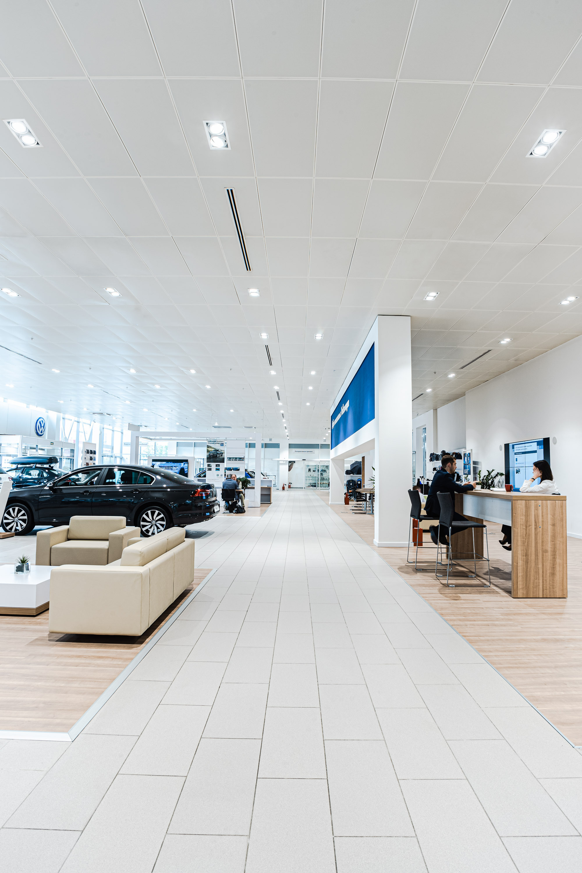 Салон VolksWagen. Видеограф Добромыслов