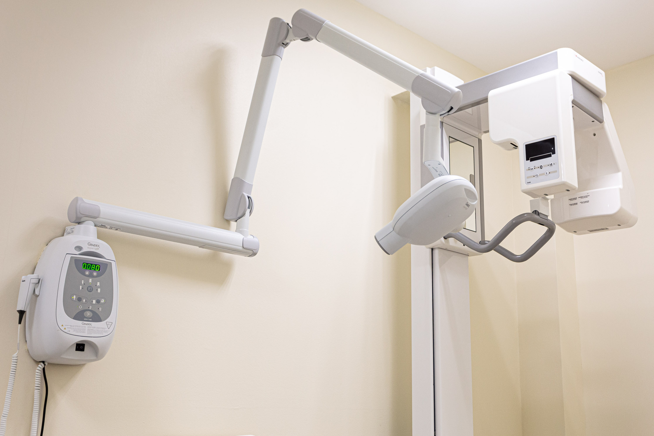 Стоматологическая клиника. Видеограф Добромыслов