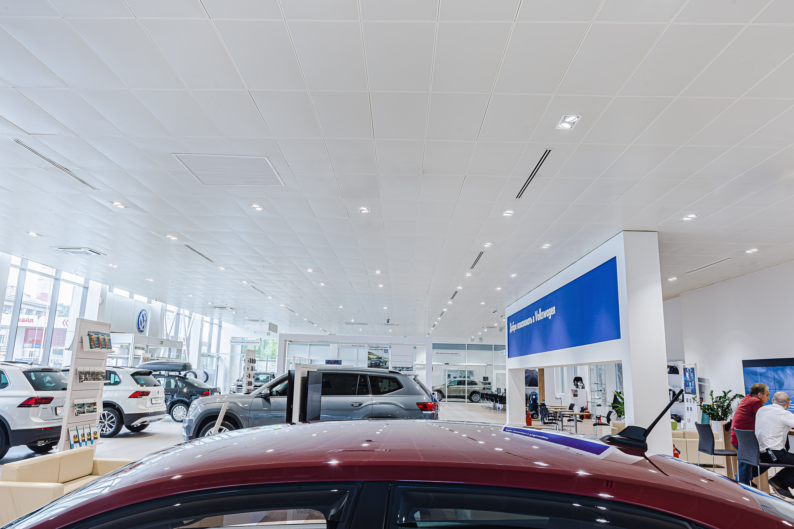 Салон VolksWagen. Видеограф Добромыслов