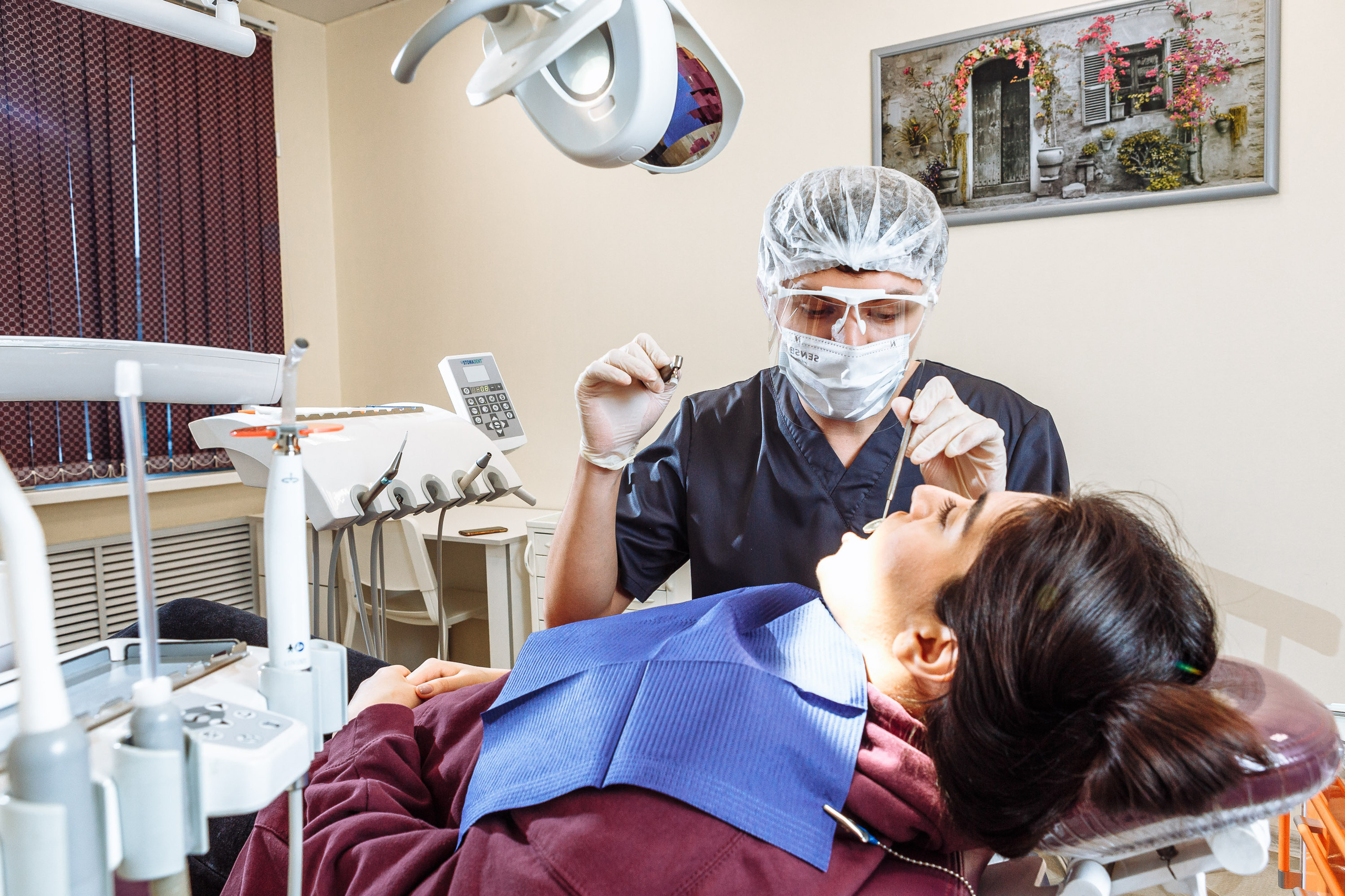 Стоматологическая клиника. Видеограф Добромыслов