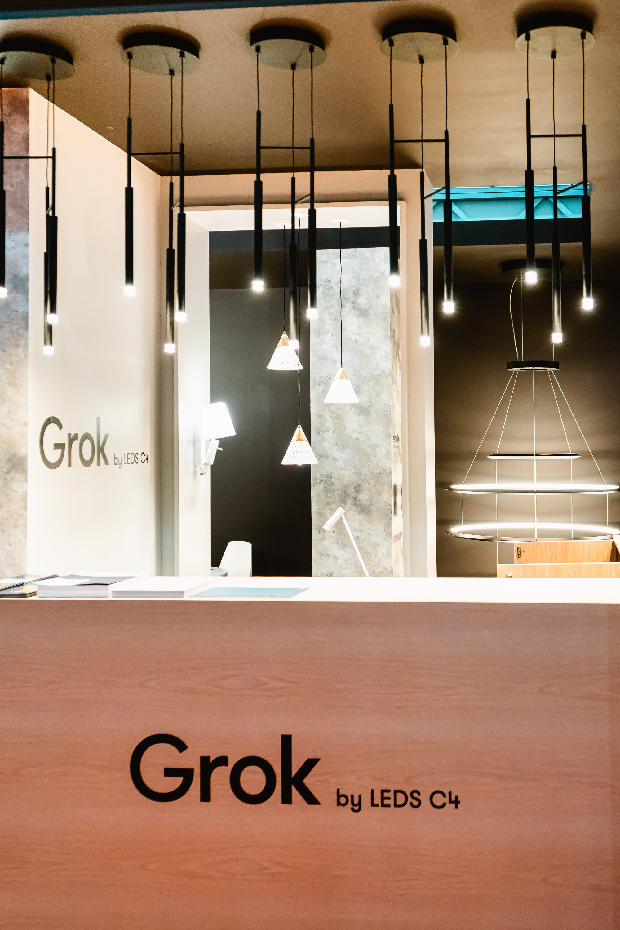 Производство светильников. Видеограф Добромыслов