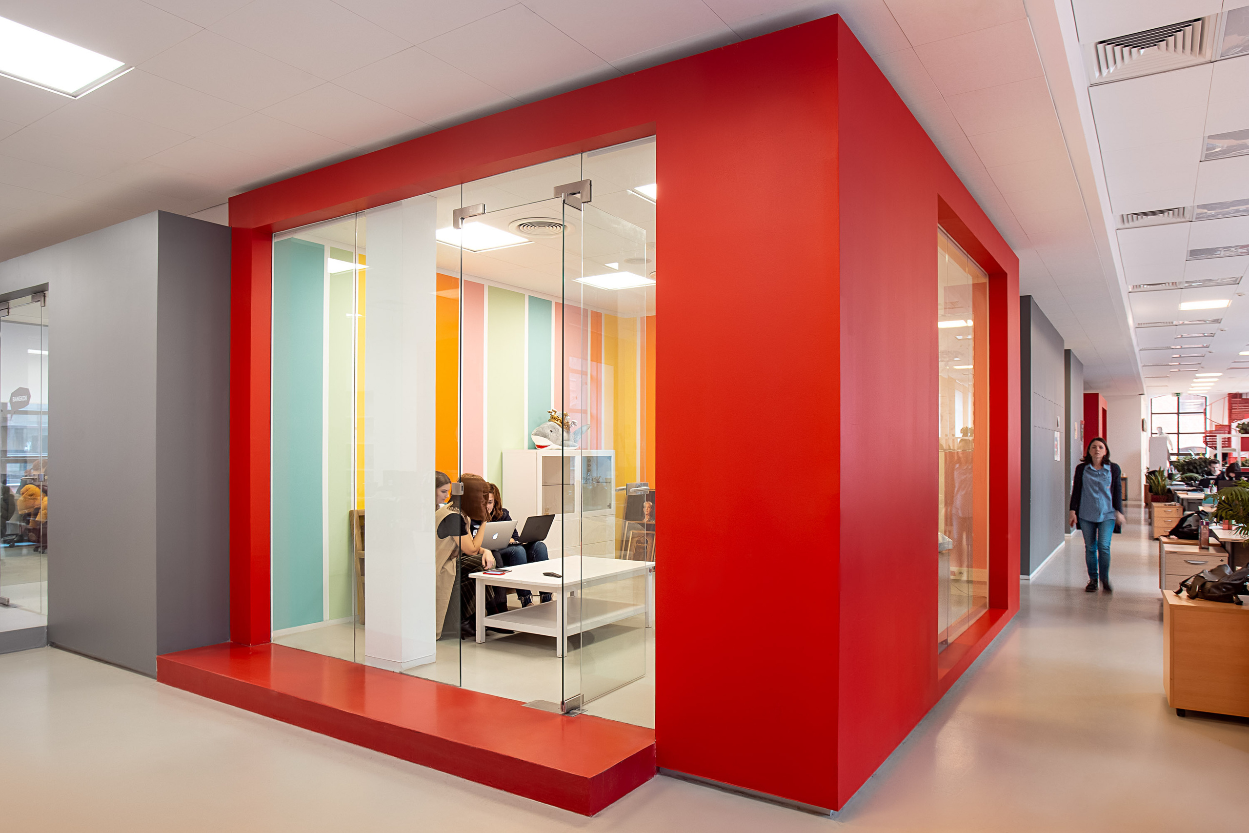 Креативное агентство. Видеограф Добромыслов