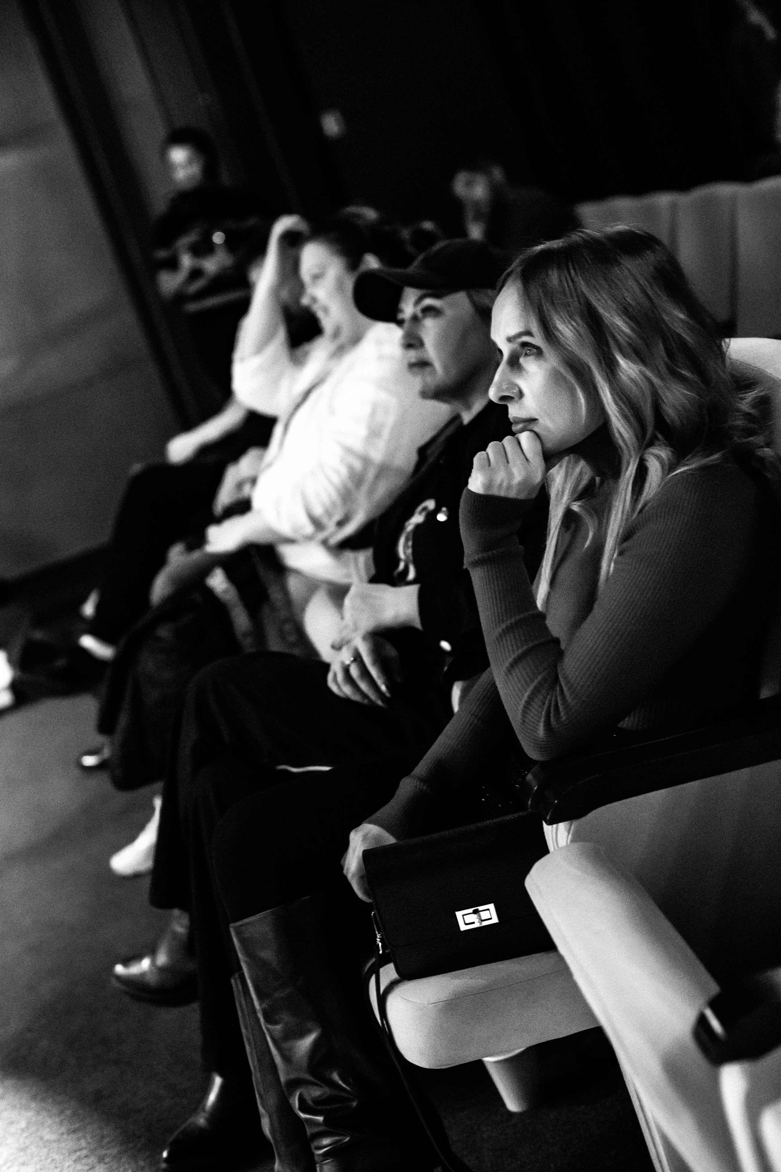 Рекорд. Герои нашего времени со струнным оркестром. Фотограф в Нижнем Новгороде