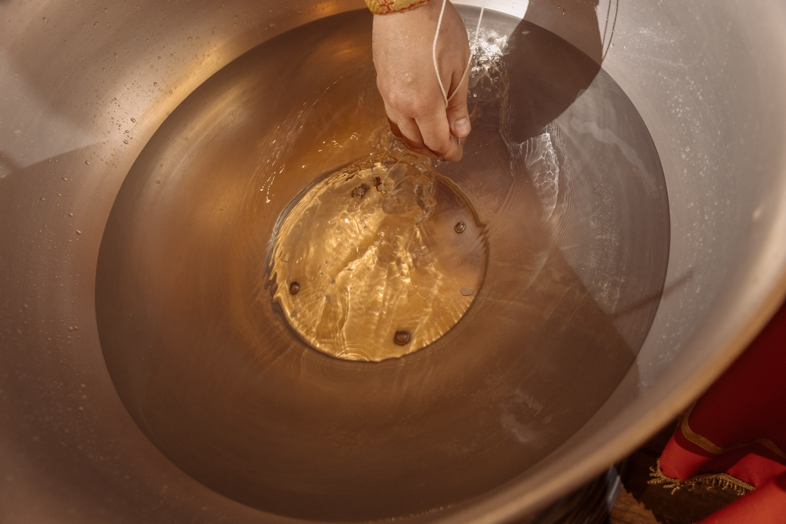 Фотограф в Церковь иконы Божьей Матери Сочи. Свадебный фотограф в Абхазии, Сухум, Гагра, Сочи