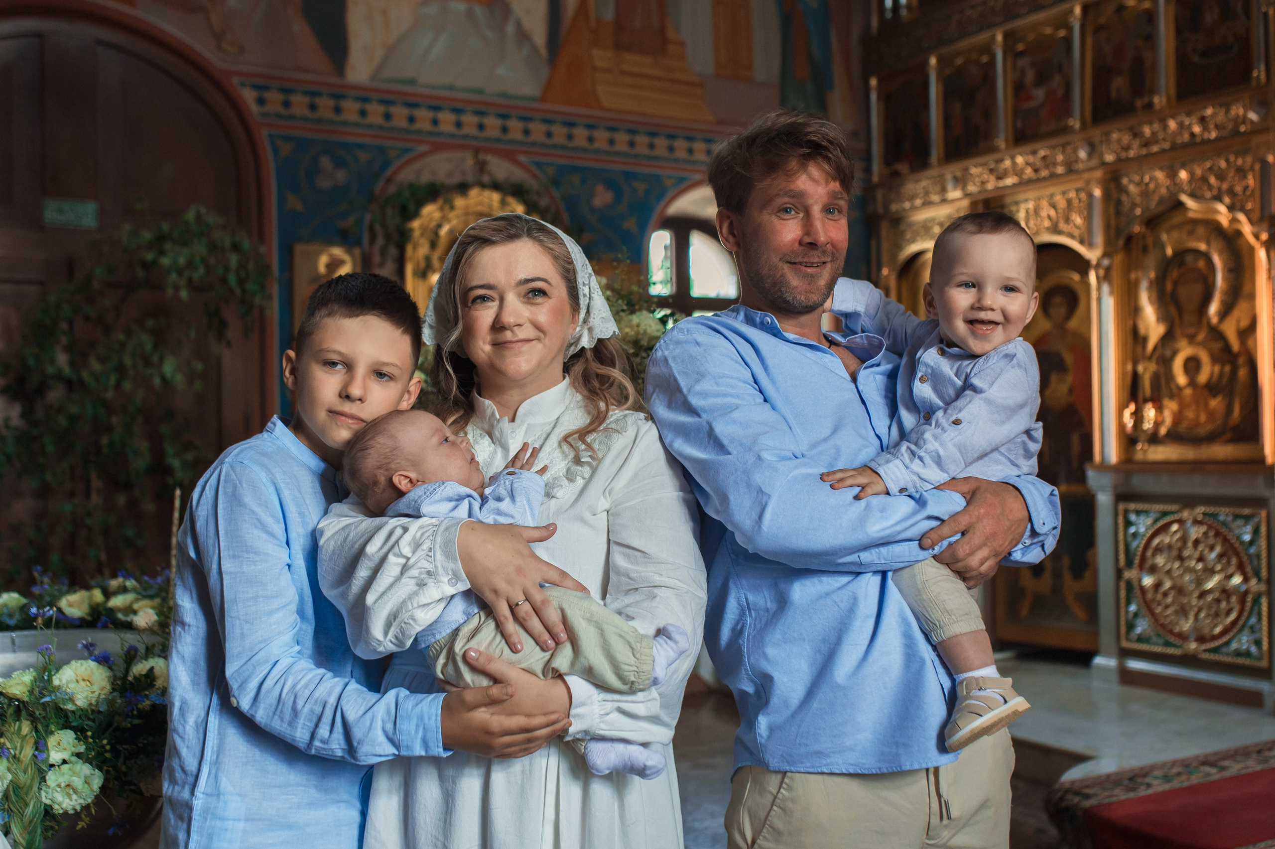 Крещение в Знаменской Церкви г. Переславль Залесский. Профессиональный фотограф в Москве и Мо Мария Шантарёва