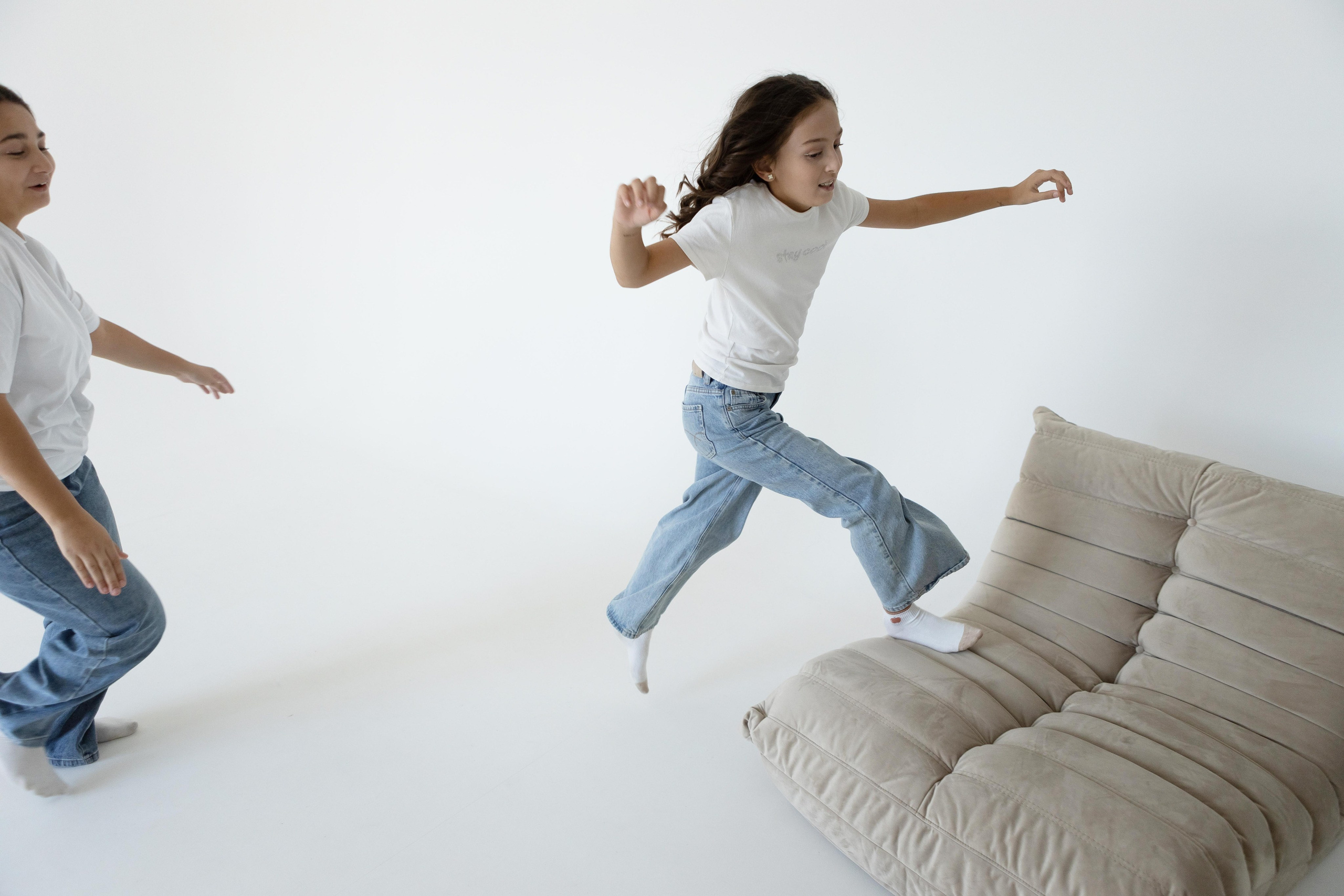 Сестры в студии. Семен Соколов