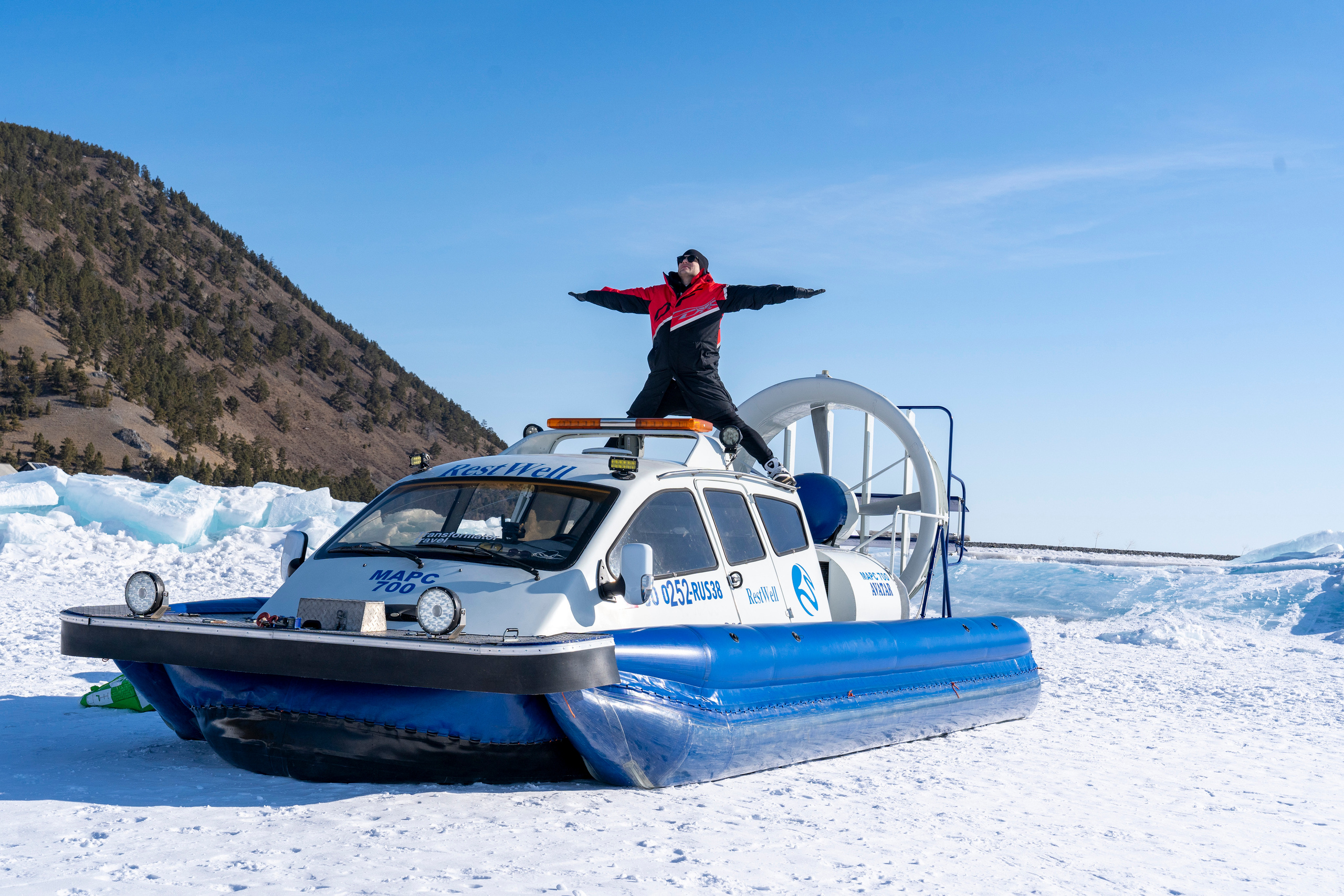 Байкальский лед. Dmitry Golenko