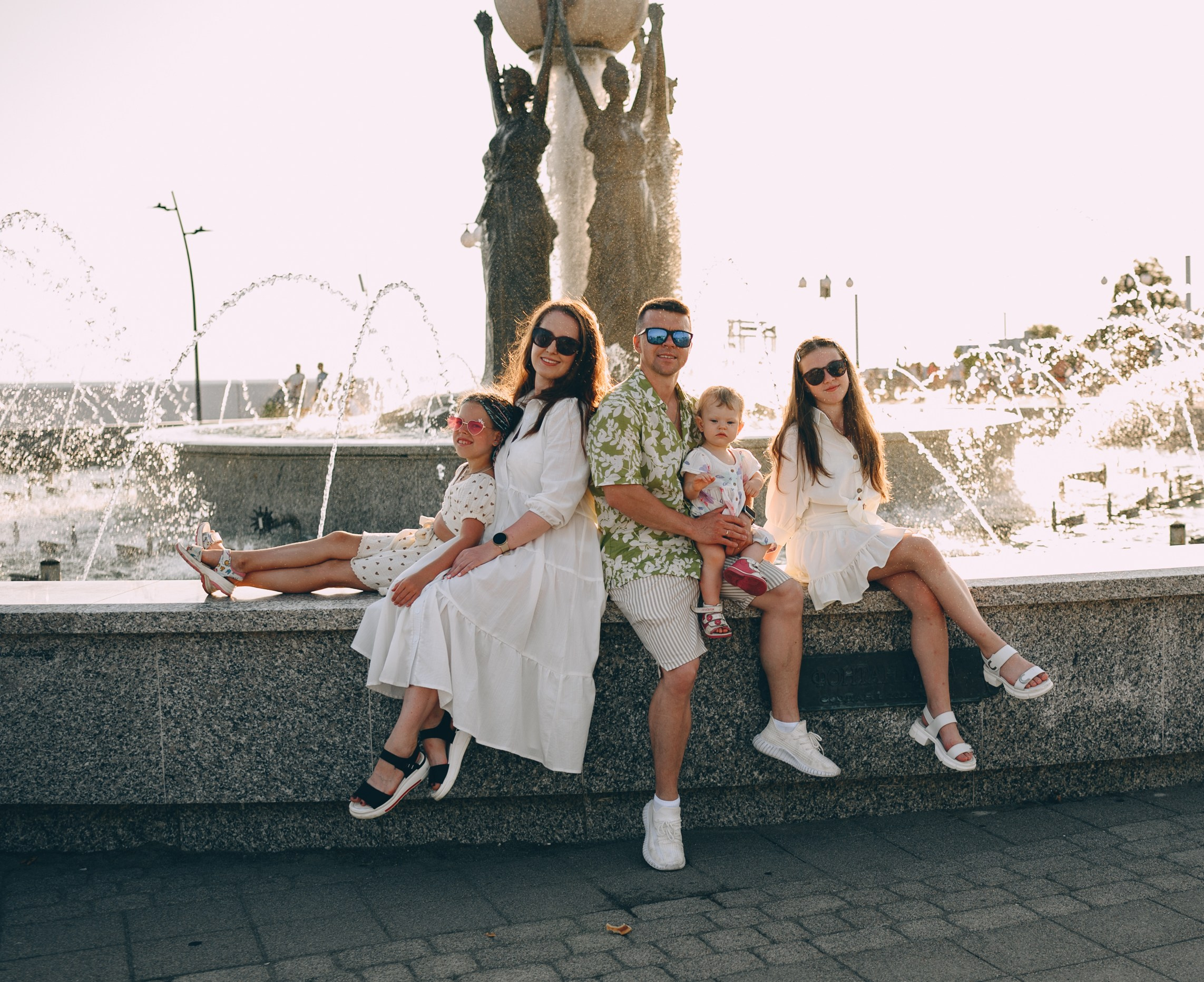 Много моря, солнца, цветов и детей))). Свадебный и семейный фотограф София Невская