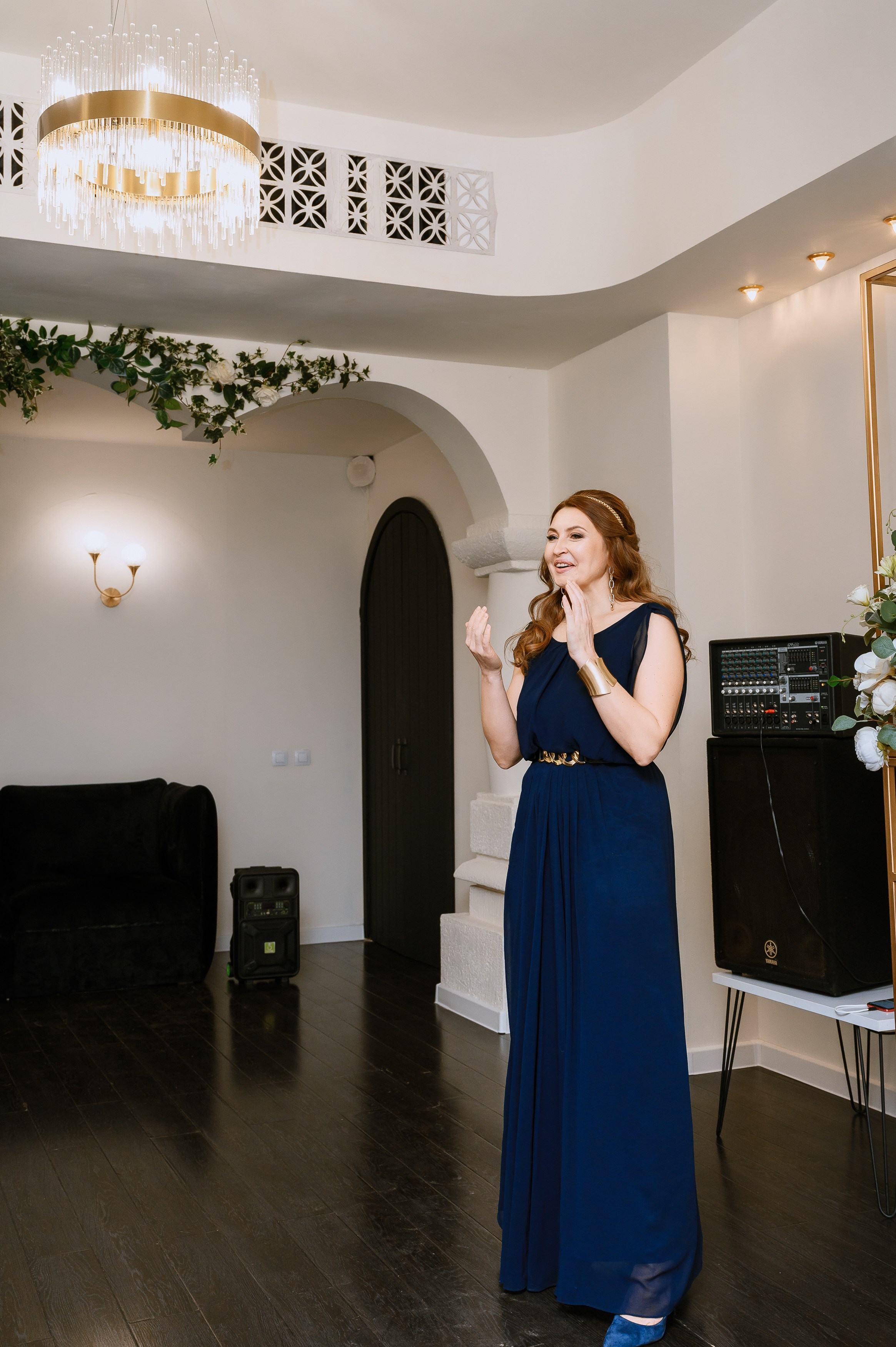 Поэтический вечер Ольги Любимовой. Свадебный и просто хороший фотограф в Челябинске