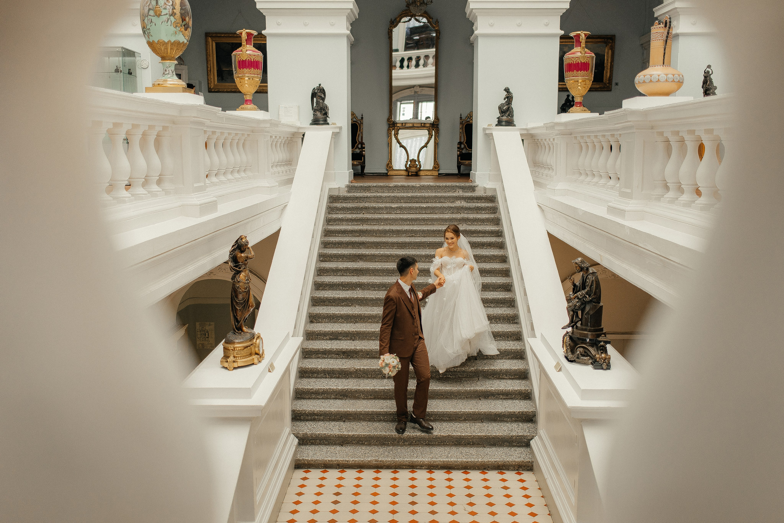 Рустам и Дина. Главная