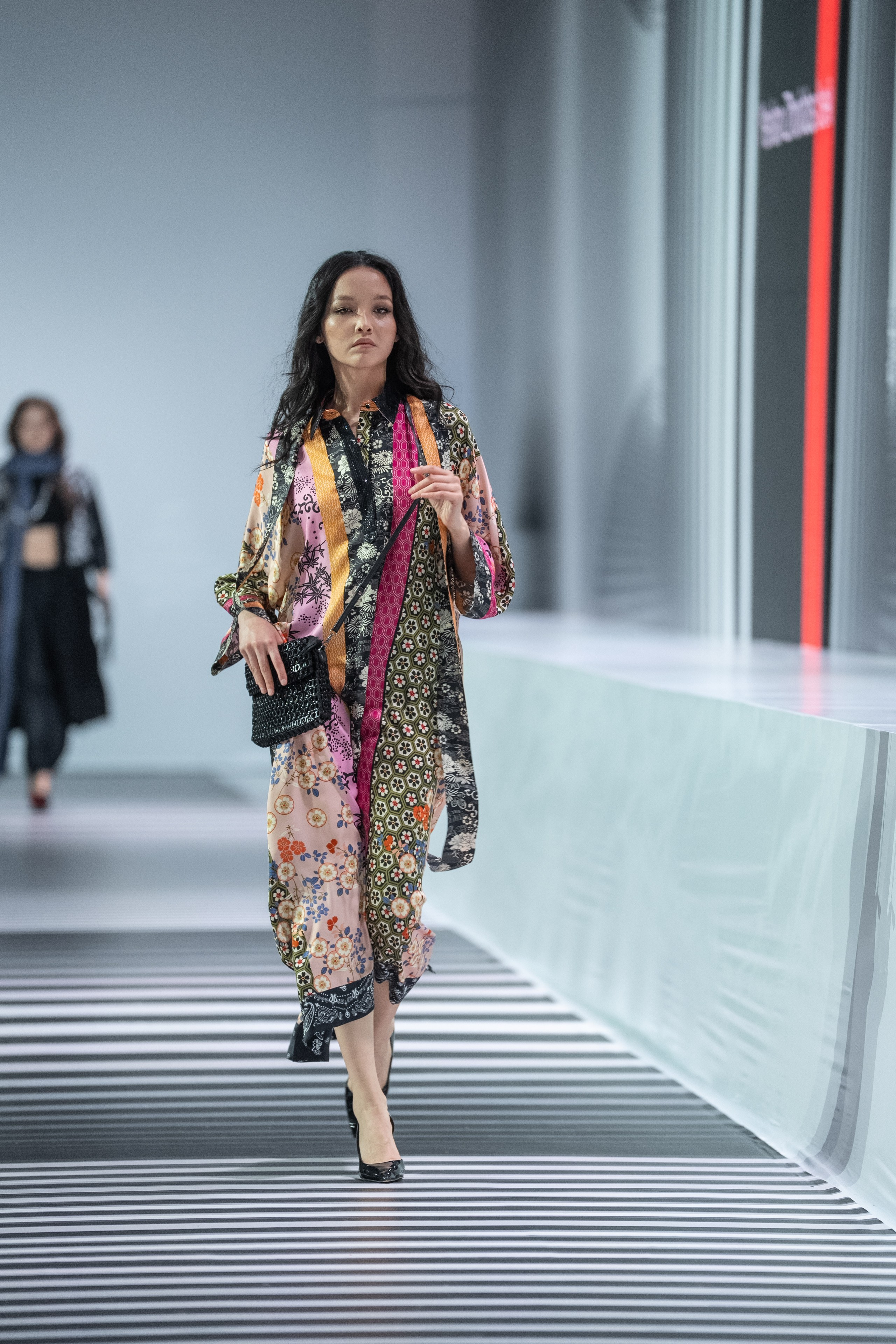 Brad YEARLAN ZHOLDASBEK. Сайт Алматинского НЮ АРТ, будуар и фэшн фотографа Дениса Карпенко