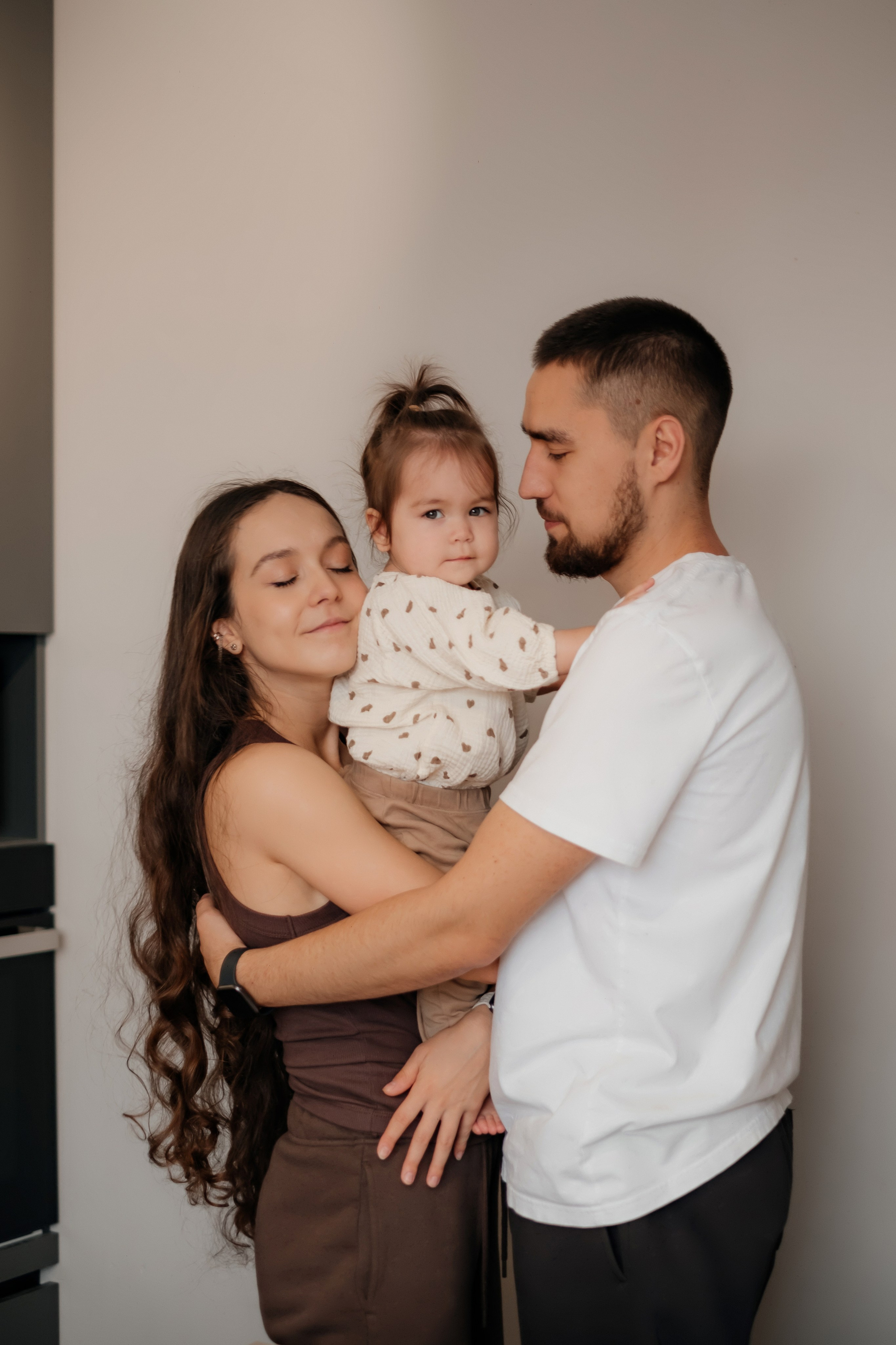 Катя, Саша и Еся | домашняя съемка. Фотограф в Новосибирске Диана Ильиных