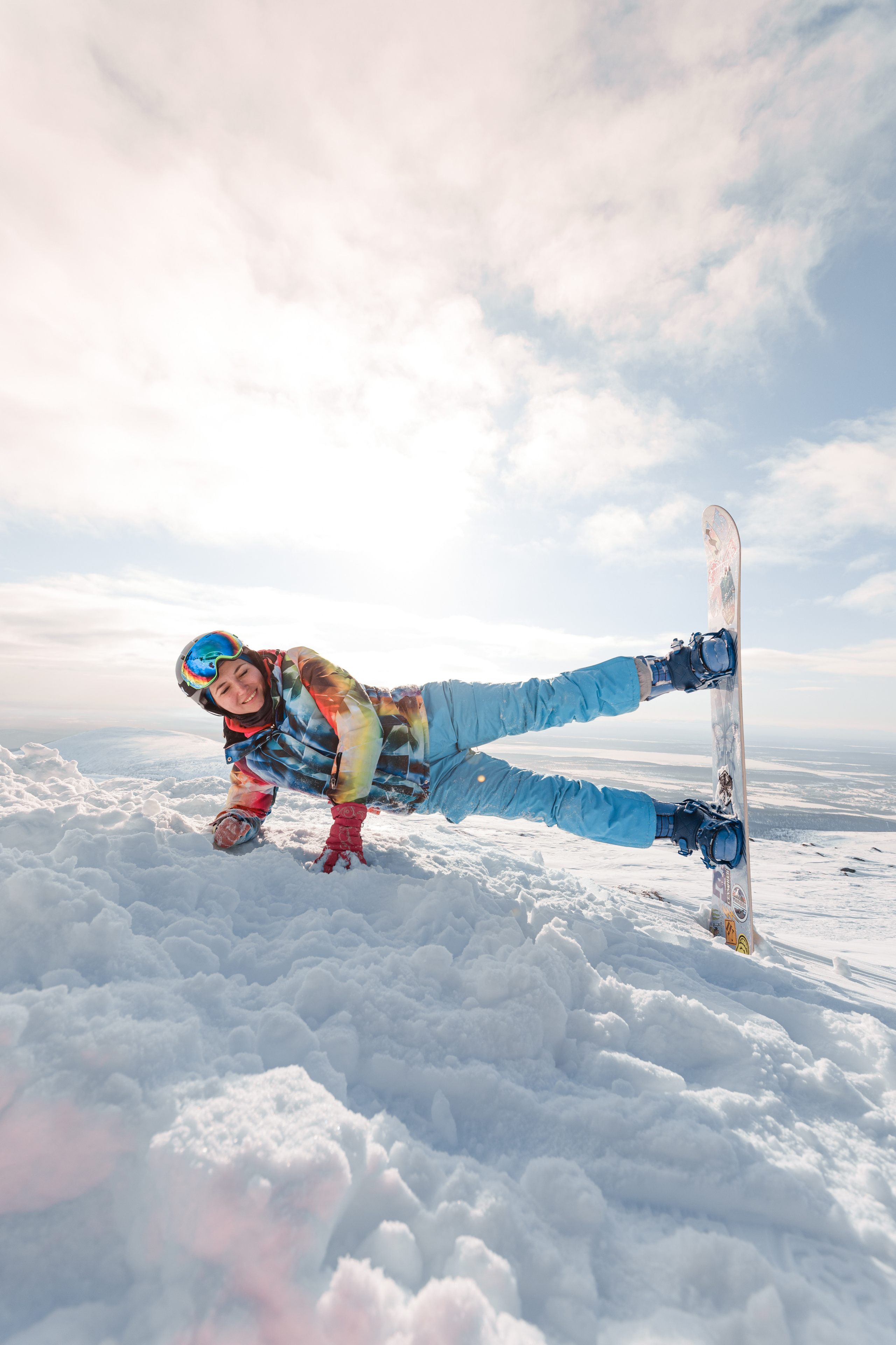 горы, горы Хибины , Хибины ,  бигвуд , биг вуд , сноуборд , горные лыжи ,  сноубординг , Кировск , BigWood , зимний спорт , зимний курорт , горнолыжные фотографии , фото гор , спортивные фото , фото зимние виды спорта , Khibiny , гостиница Северная , санаторий Тирвас , фото Кировск , фотограф Кировск , спортивный фотограф , спортивный фотограф Кировск , Хибины бикини 