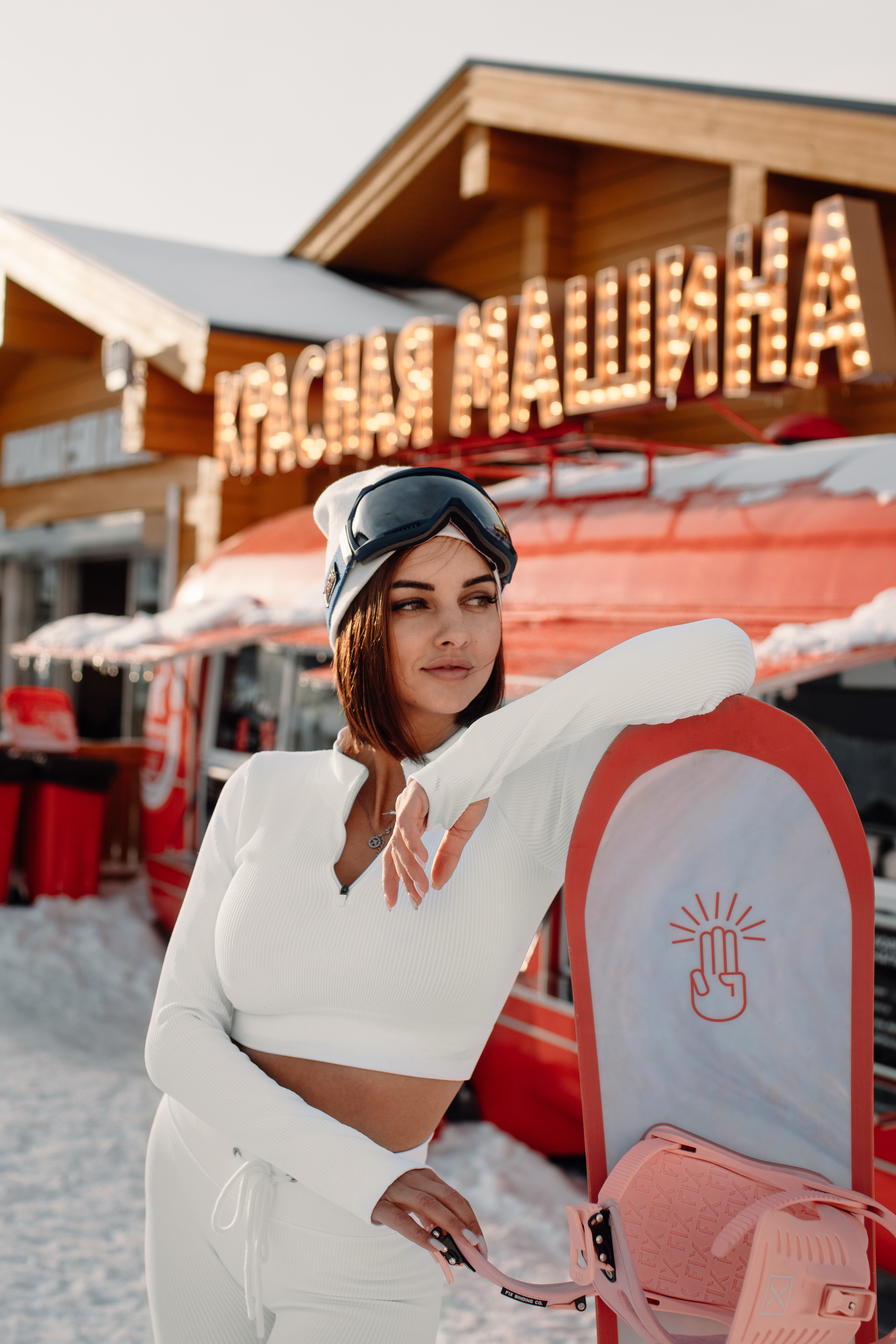 горы, горы Хибины , Хибины ,  бигвуд , биг вуд , сноуборд , горные лыжи ,  сноубординг , Кировск , BigWood , зимний спорт , зимний курорт , горнолыжные фотографии , фото гор , спортивные фото , фото зимние виды спорта , Khibiny , гостиница Северная , санаторий Тирвас , фото Кировск , фотограф Кировск , спортивный фотограф , спортивный фотограф Кировск , Хибины бикини , сноубордистка , девушка с бордом , девушка в бикини с бордом , девушка в бикине на горе , спортивная девушка со сноубордом , девушка со сноубордом , красивый сноуборд , фотосессия девушки в горах , фотосессия в горах , фотосессия в хибинах , бикини , спортивная одежда , одежда для сноубординга , одежда для сноубордистки , сноубордистка в трусах , сноубордистка в бикини , 