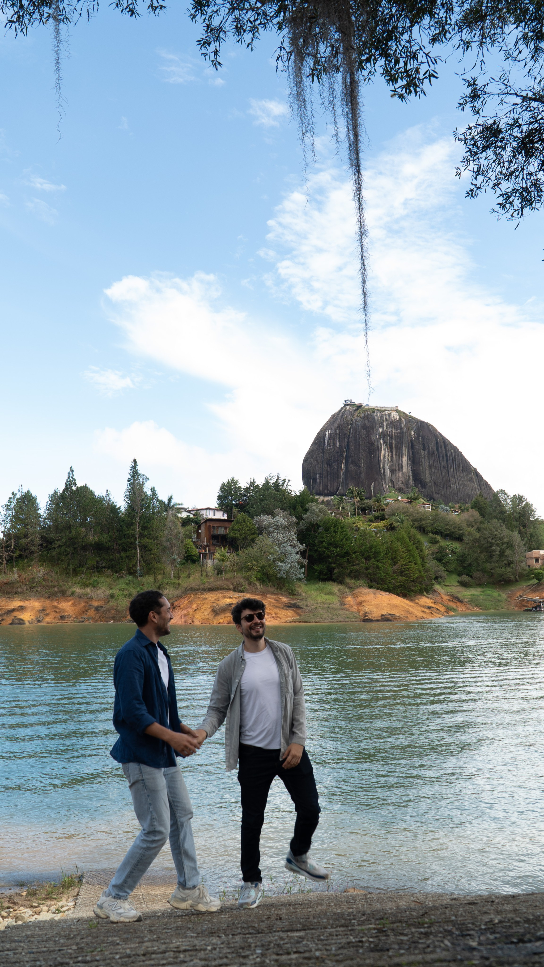 Guatape full. Wedding Photographer in Barcelona and Medellin