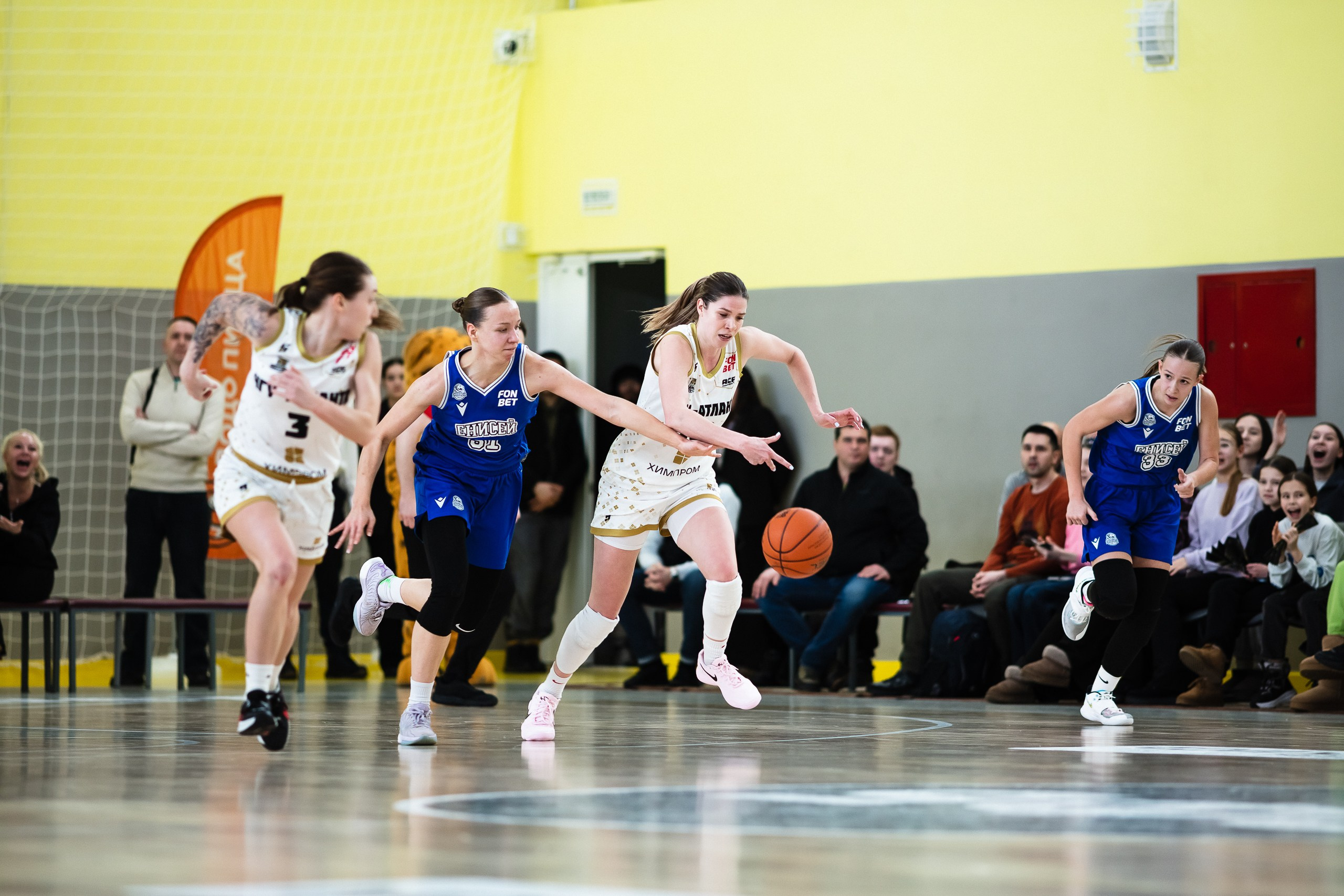 ЧГУ-Атланта — Енисей. Фотография