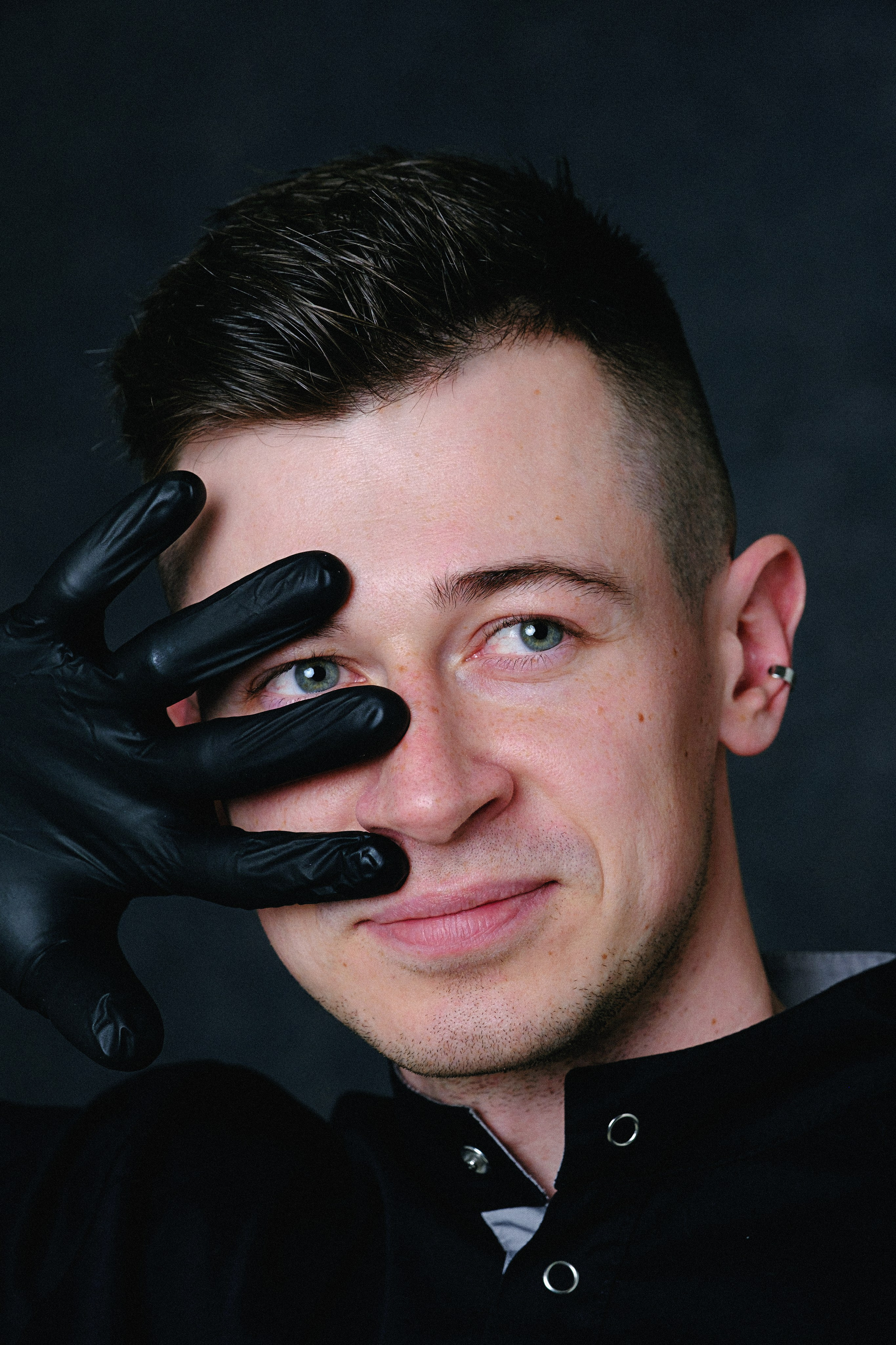 Мужчина — косметолог. Фотограф и видеограф в Омск/Москва Сащенко Лера