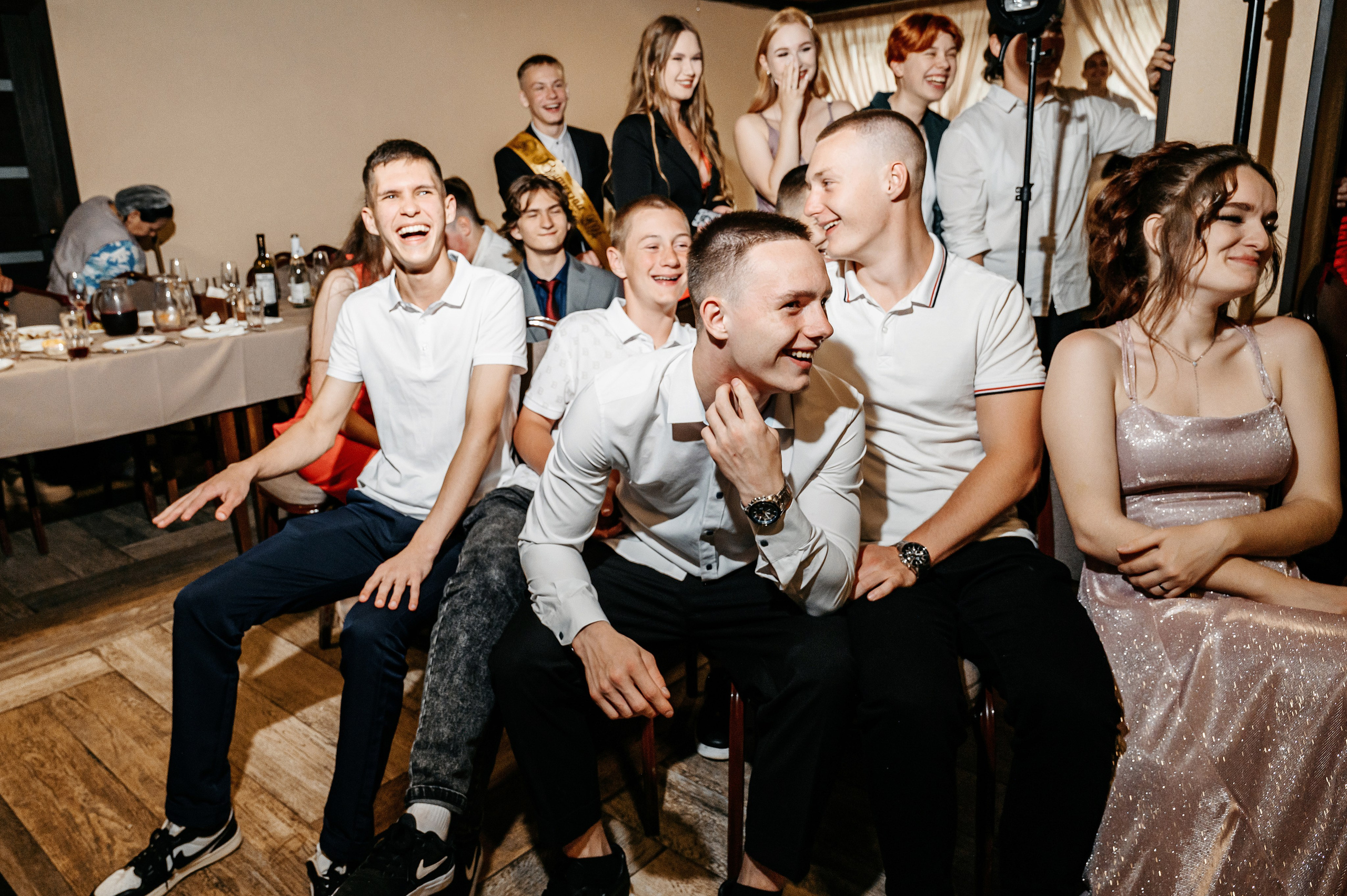 Выпускной Школа 54. Фотограф Владивосток. Игорь Кирсанов