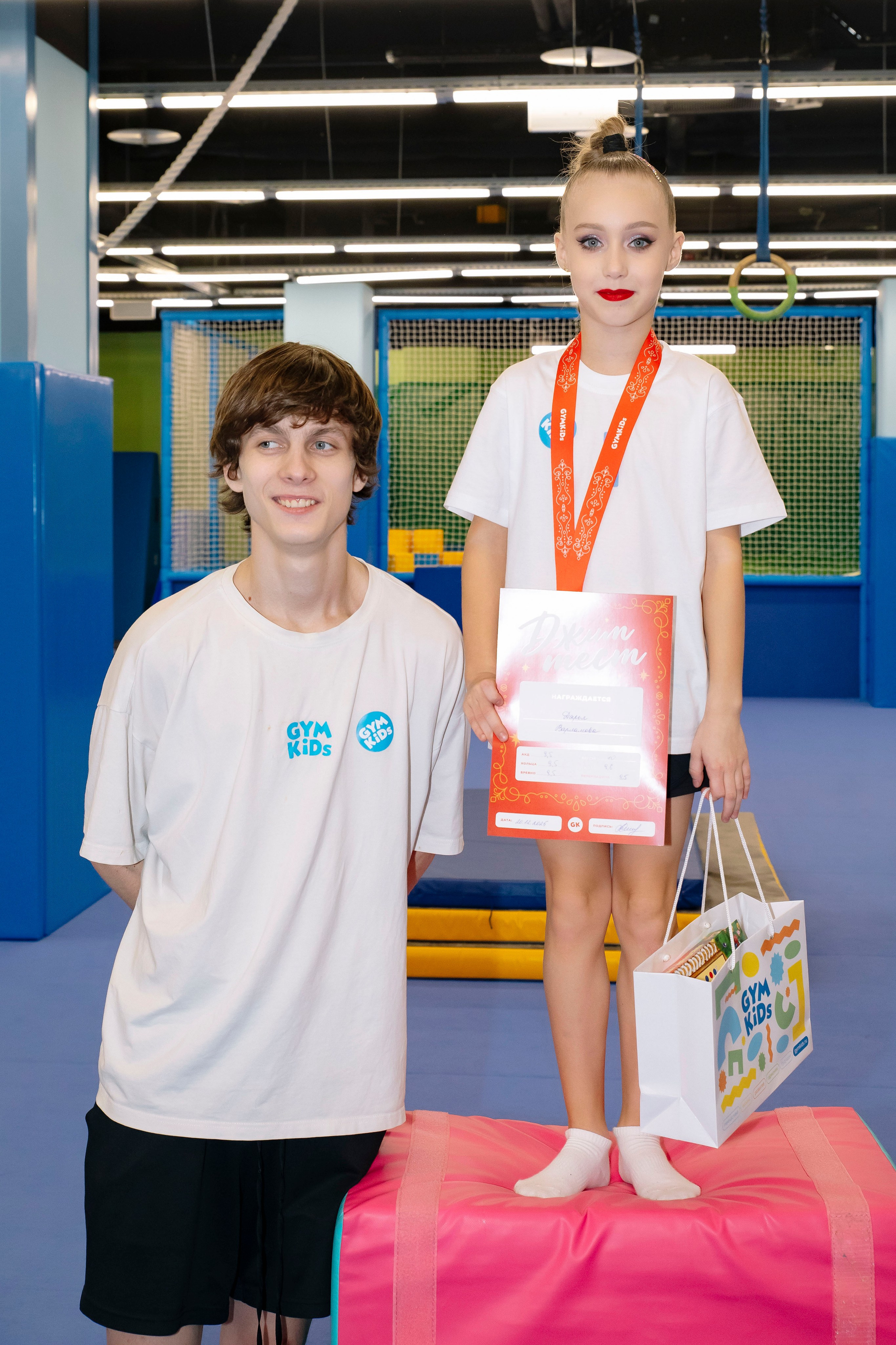 Соревнования по гимнастике в Gymkids Чертаново. Профессиональный фотограф в Москве | Заказать фотосессию и съемку