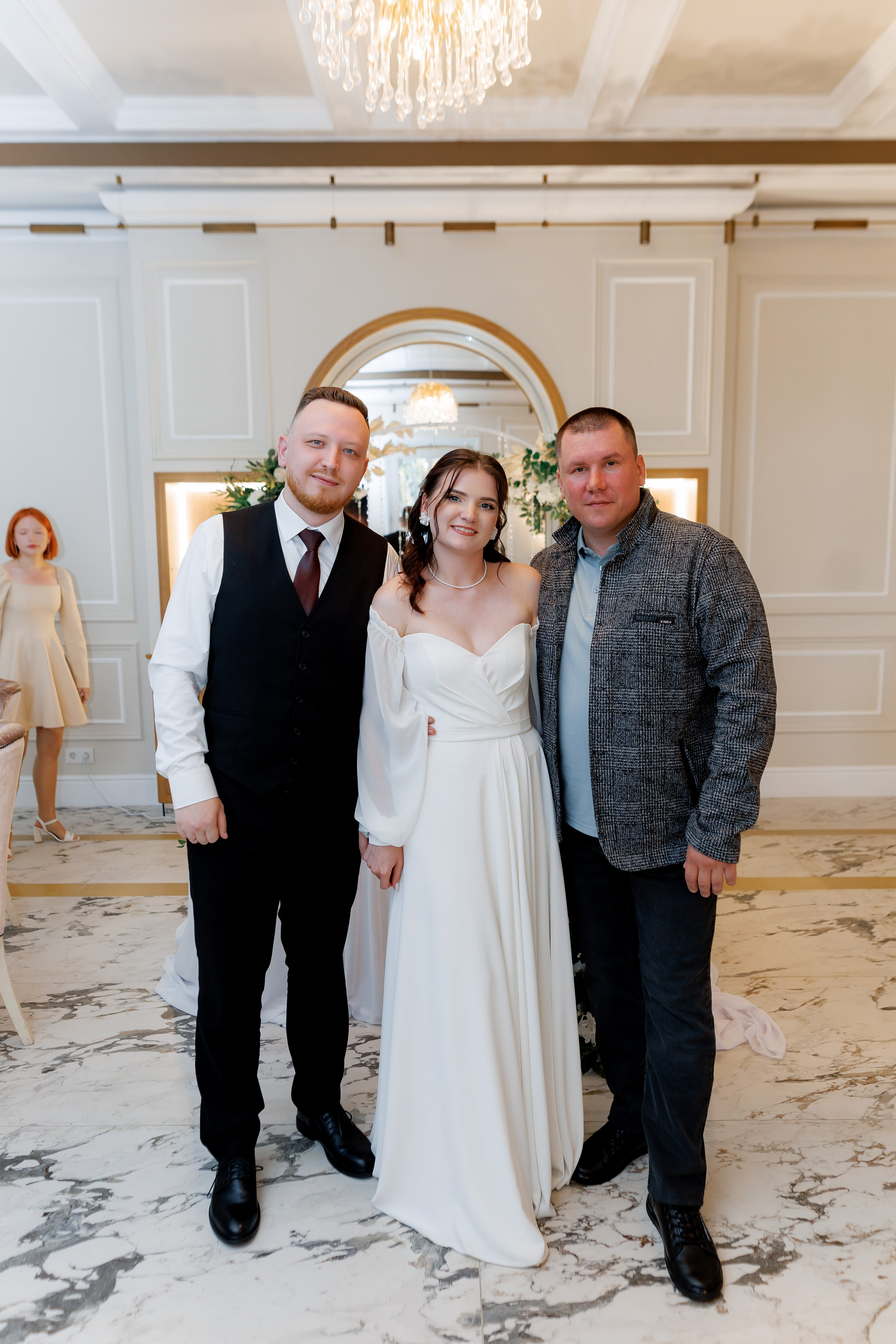 Свадебный банкет Полины и Ильи: волшебство в «Музыке и Времени». Свадебный фотограф Михаил Александров