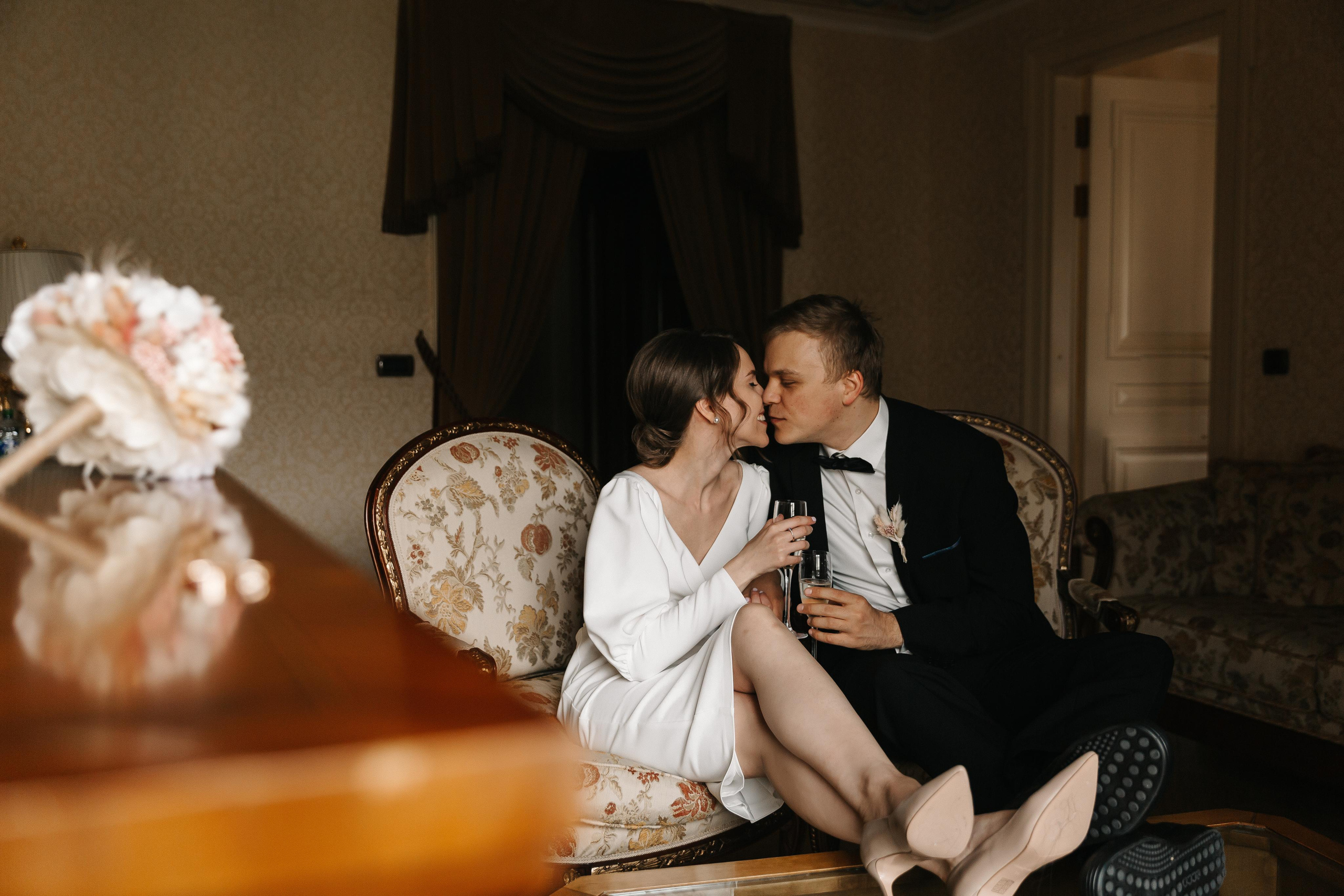 АПРЕЛЬ | Дворец № 1, Талион, Исаакий,. Свадебный фотограф в Санкт-Петербурге Полина Корзухина