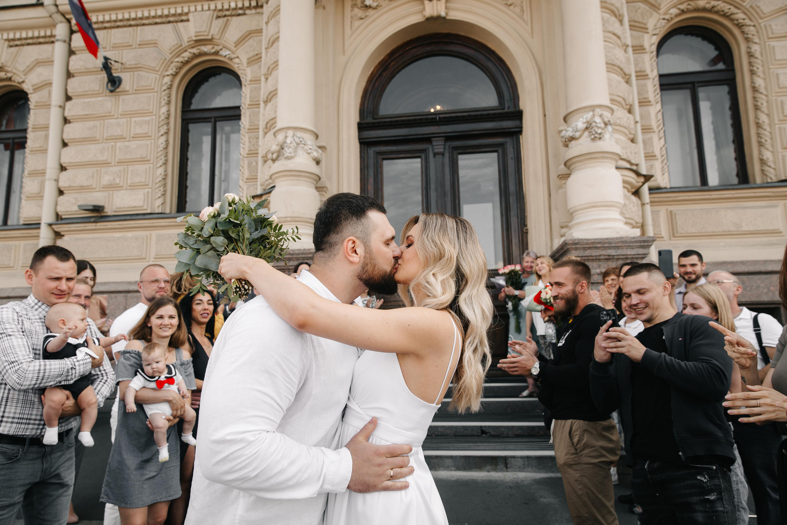 ИЮЛЬ| Дворец № 1, Летний сад, Зимняя канавка. Свадебный фотограф в Санкт-Петербурге Полина Корзухина