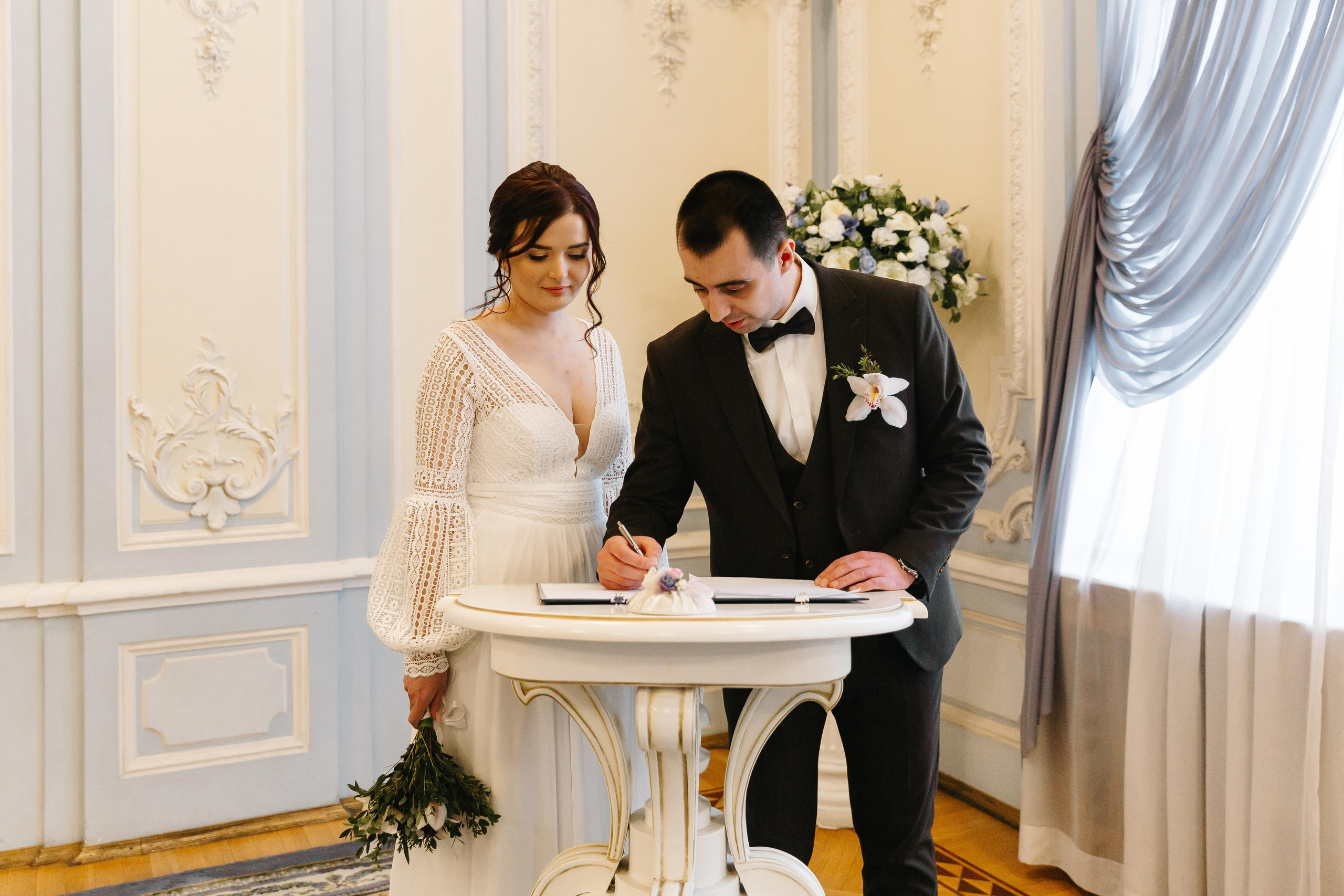 ДВОРЕЦ № 2| Апрель, Академия Штиглица. Свадебный фотограф в Санкт-Петербурге Полина Корзухина