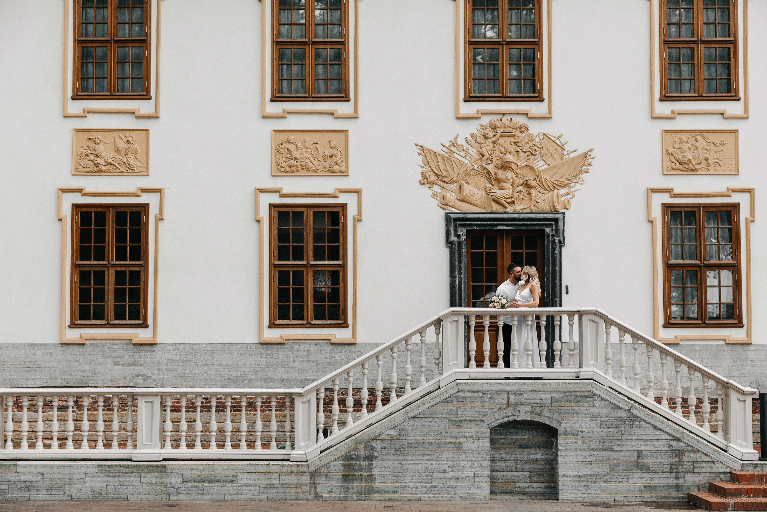ИЮЛЬ| Дворец № 1, Летний сад, Зимняя канавка. Свадебный фотограф в Санкт-Петербурге Полина Корзухина