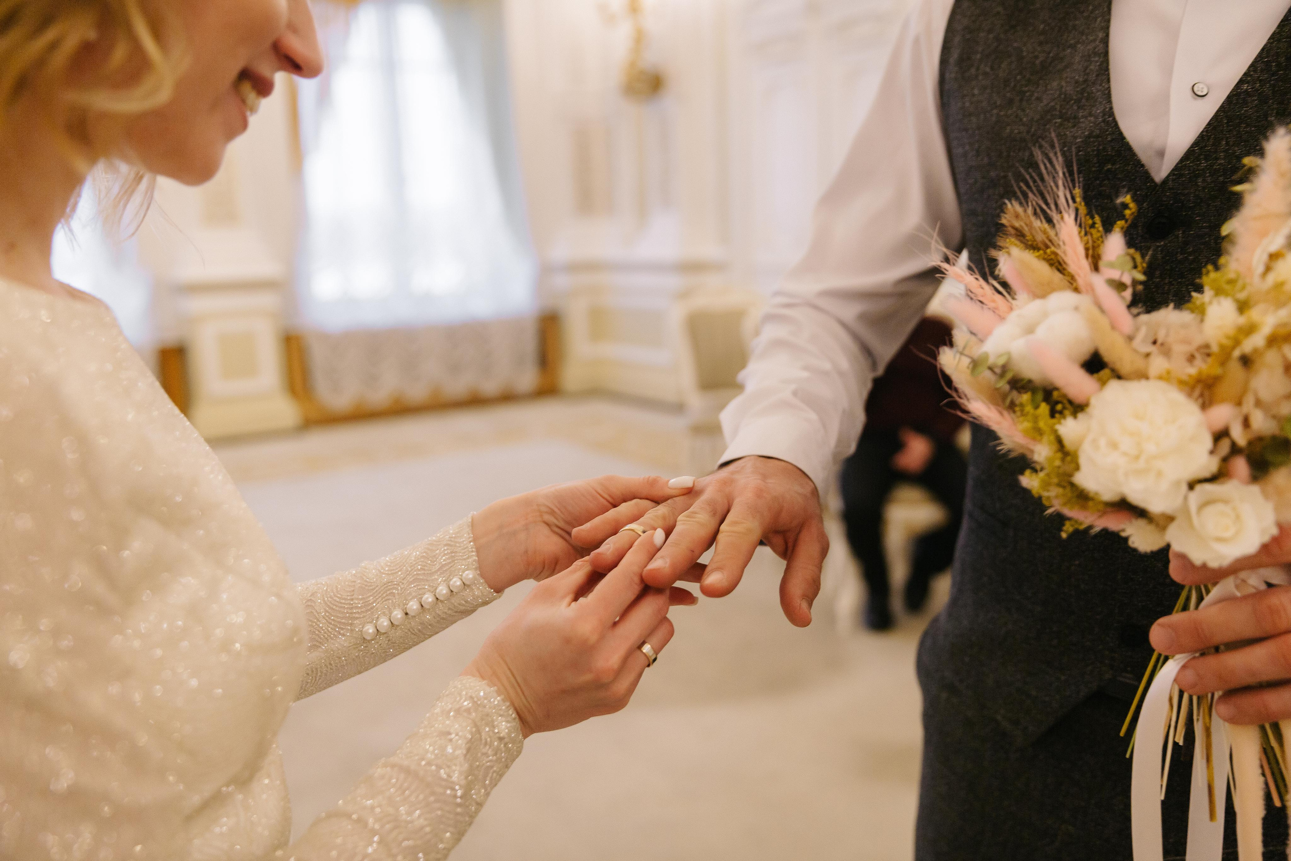 ЯНВАРЬ | Дворец № 1, Ботанический сад, Витебский вокзал. Свадебный фотограф в Санкт-Петербурге Полина Корзухина