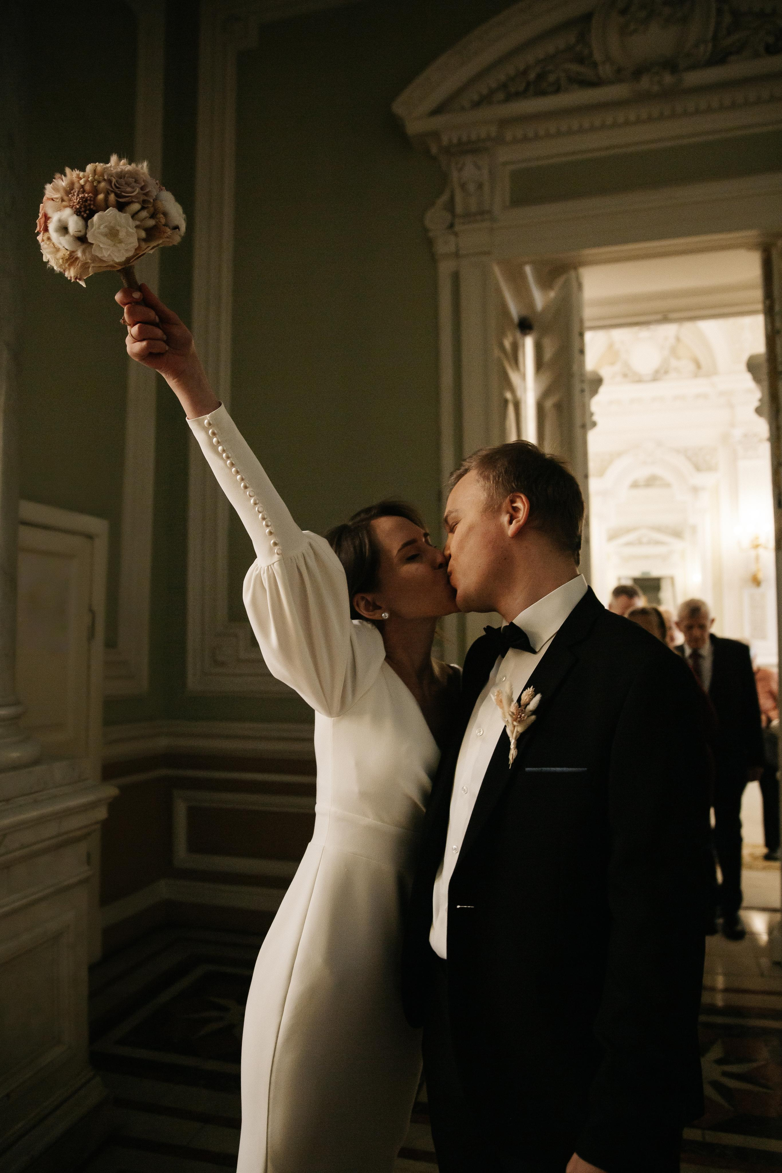 АПРЕЛЬ | Дворец № 1, Талион, Исаакий,. Свадебный фотограф в Санкт-Петербурге Полина Корзухина